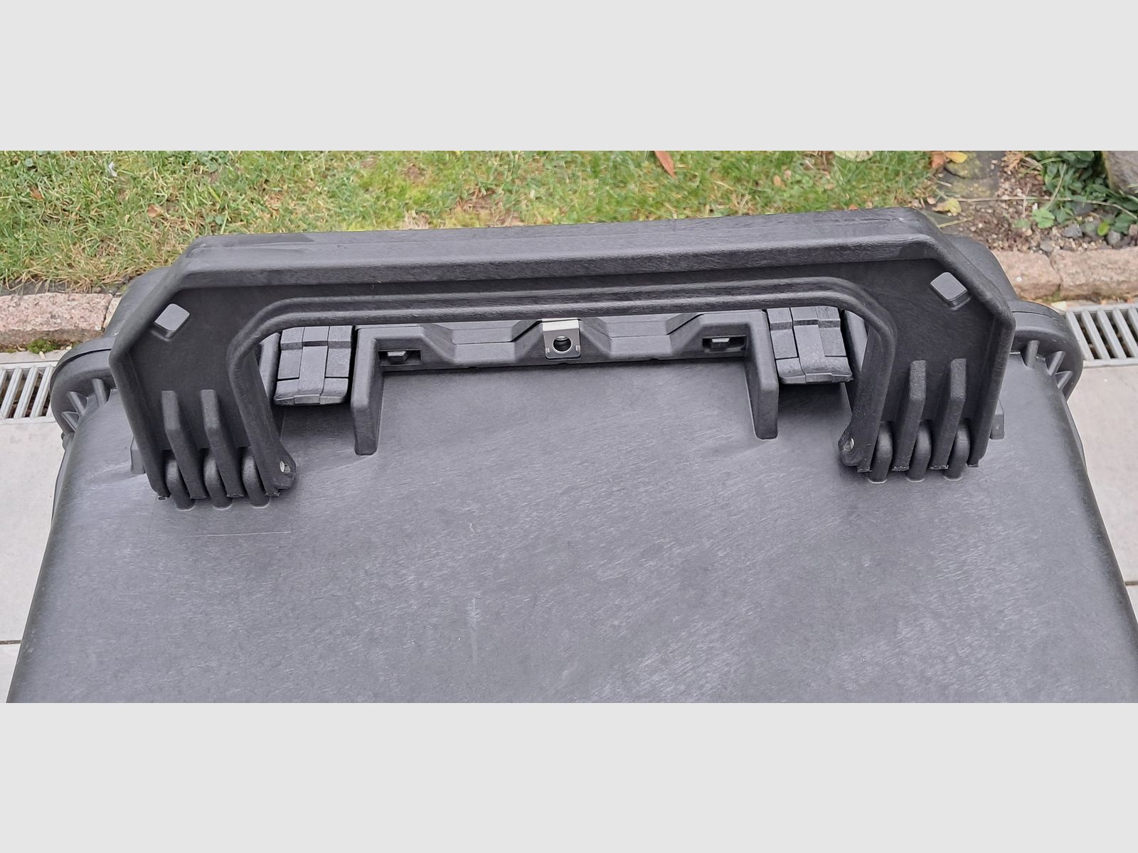 Boîte de chasse - Coffre de chasse - Boîte Pelican 1660, Rollbar, étanche avec soupape de décompression