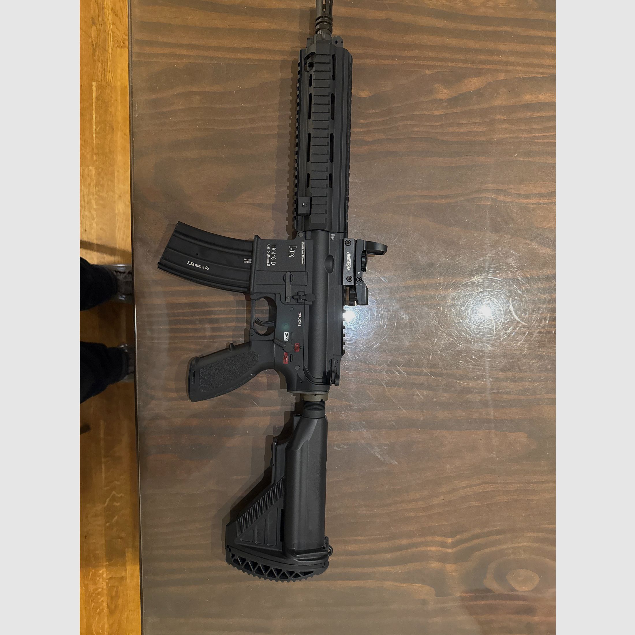 HK 416 D (Airsoft) in einem sehr guten Zustand (kaum benutzt)