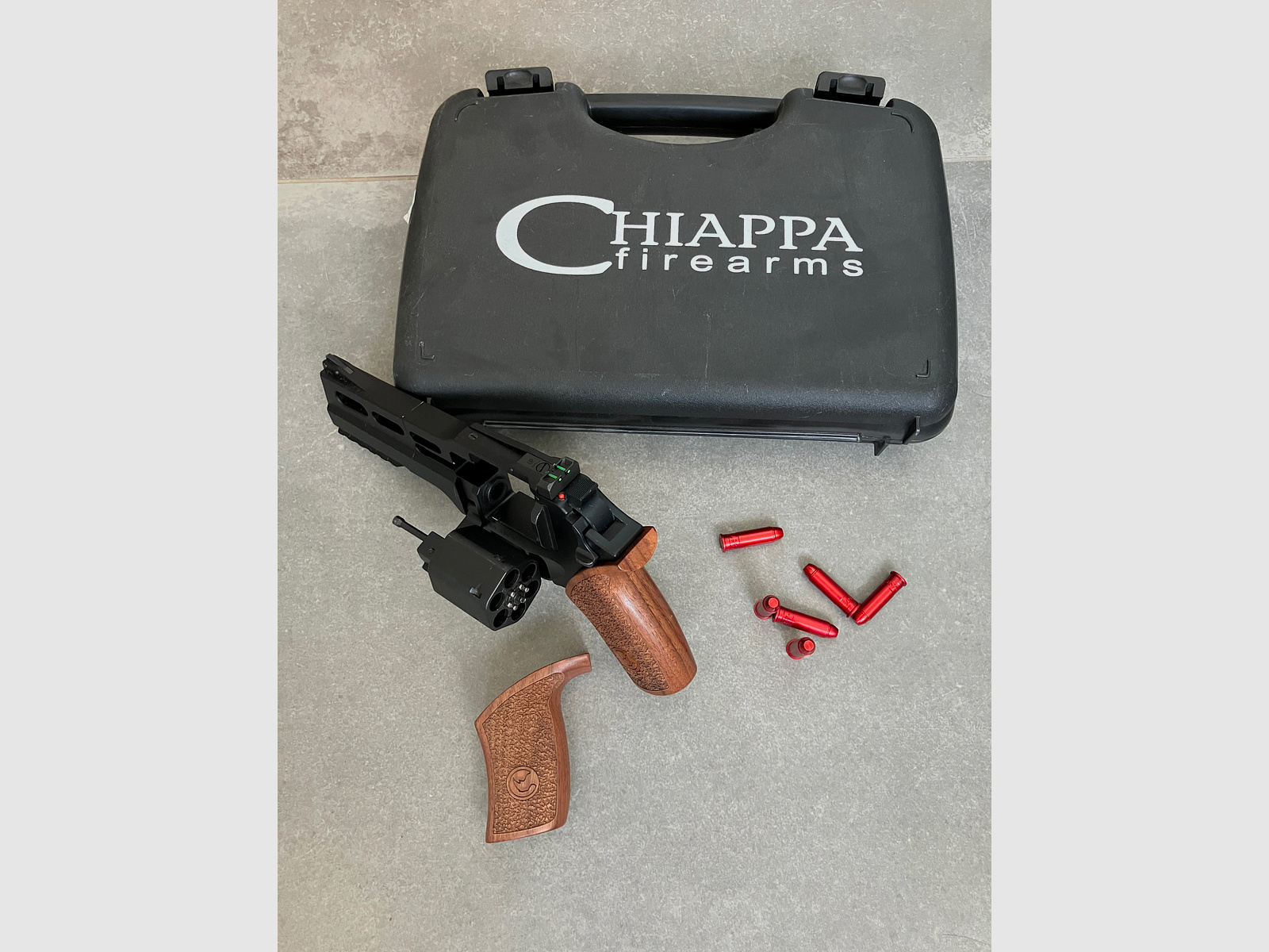 Chiappa Rhino 50DS in .357 Magnum, Schwarz