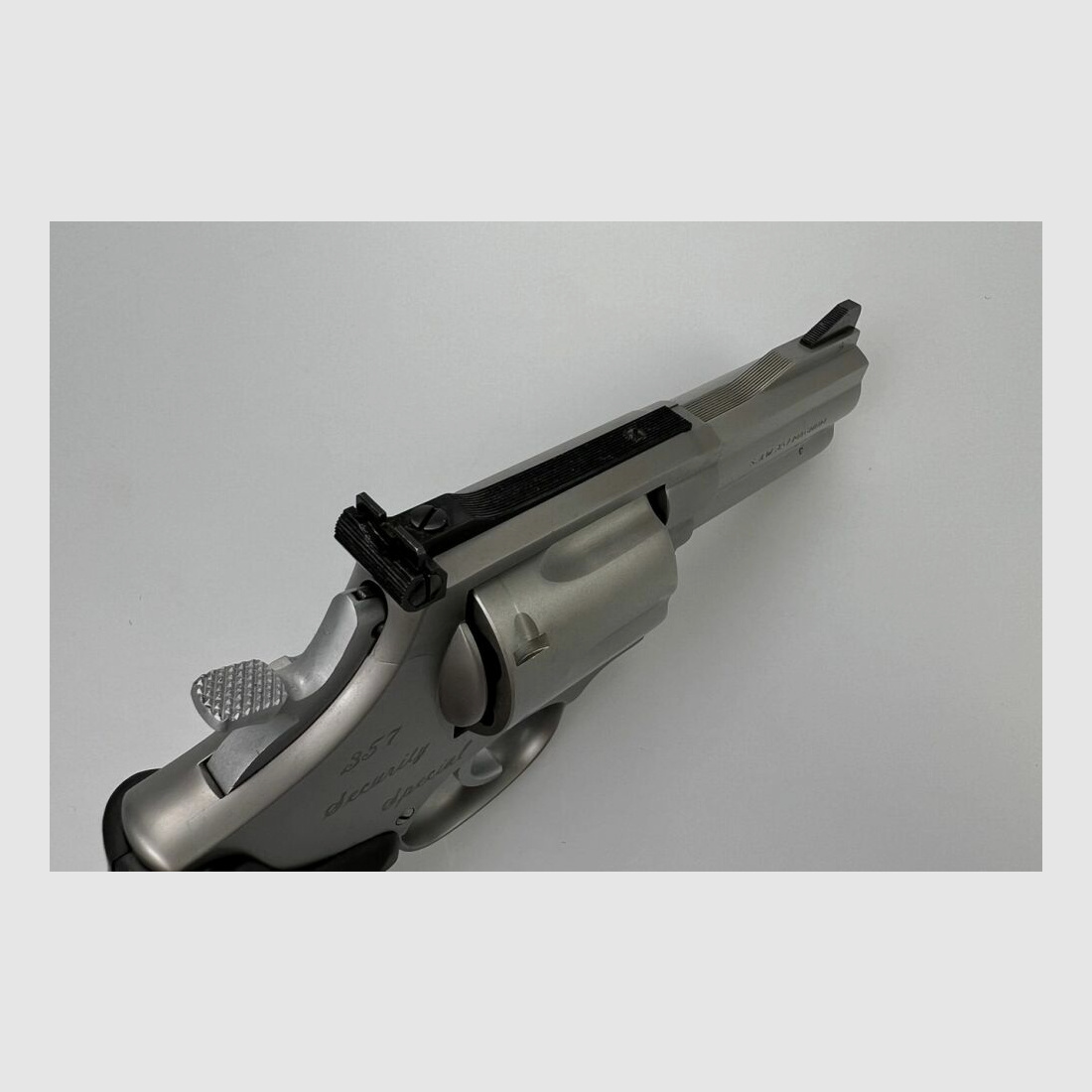 Smith & Wesson 686-3 Security Special