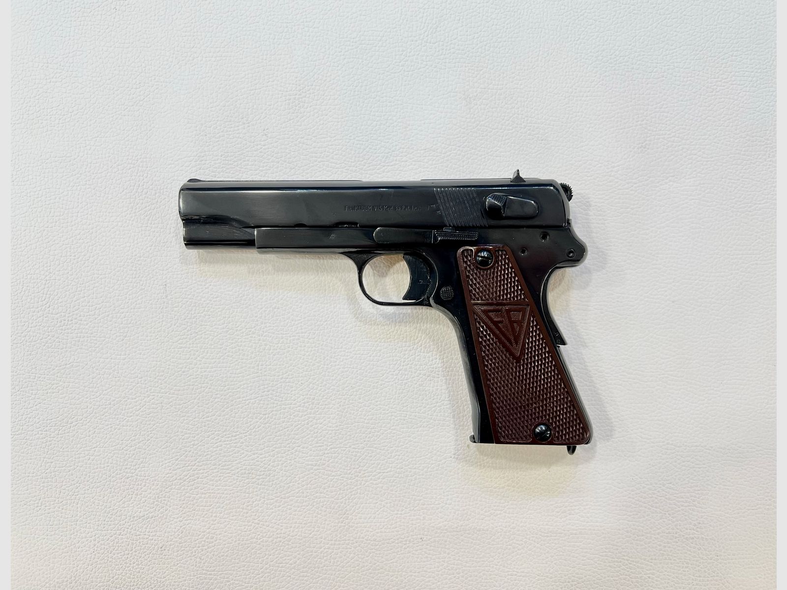 RADOM VIS M 35 – 7,65 PARA., immagine 1 di 2