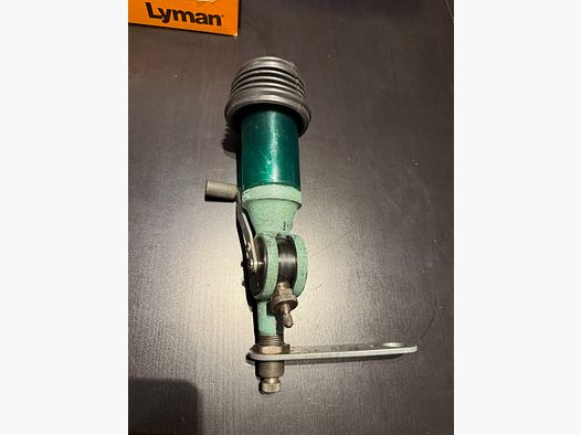 RCBS Uniflow powder measure
