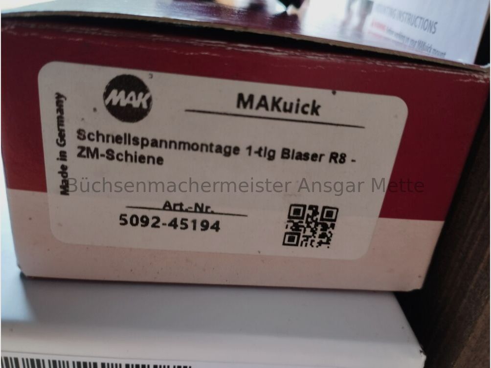 Steiner Ranger 4 1-4x24 mit ZM Schiene und Montage für Blaser R8 Steiner Ranger 4 1-4x24 mit ZM Schiene und Montage für Blaser R8