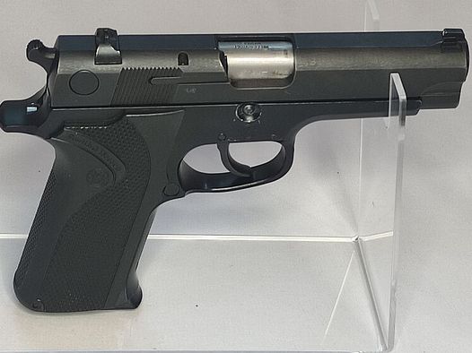 Smith & Wesson	 Mod. 915