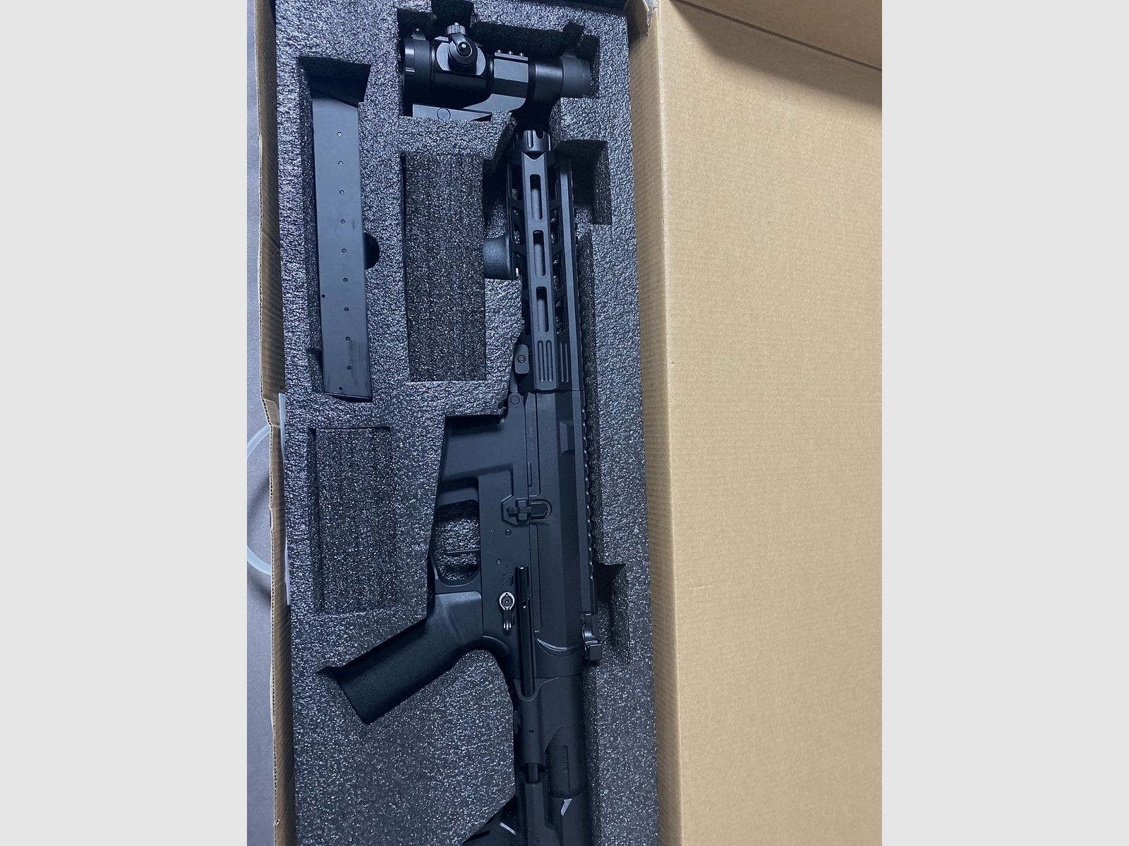 Well SMG 0.5J ab 14 Jahre komplett neu 