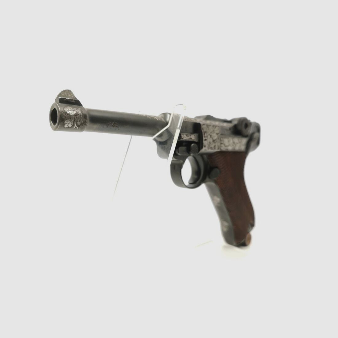 DWM P08 mit feiner Handgravur (Unikat)