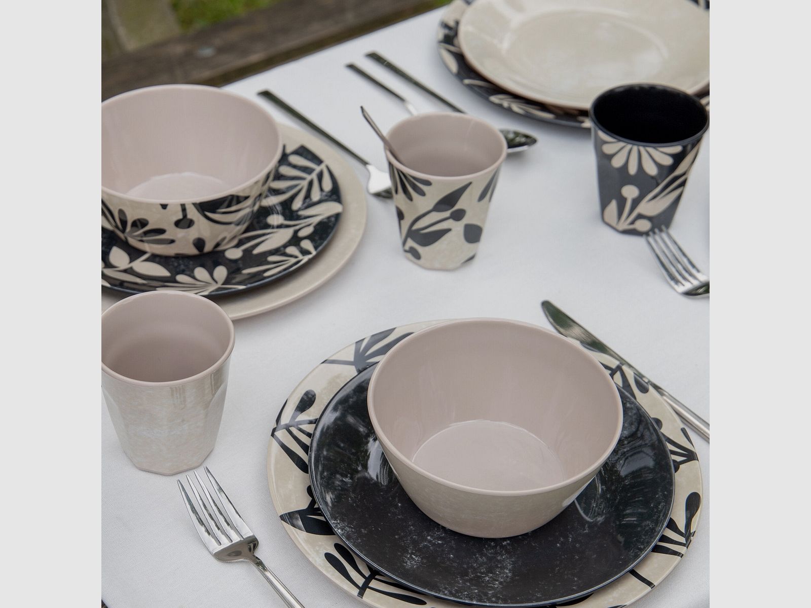 Dinnerware Set Mix & Match, 16-piece, blue/white, image 11 of 24