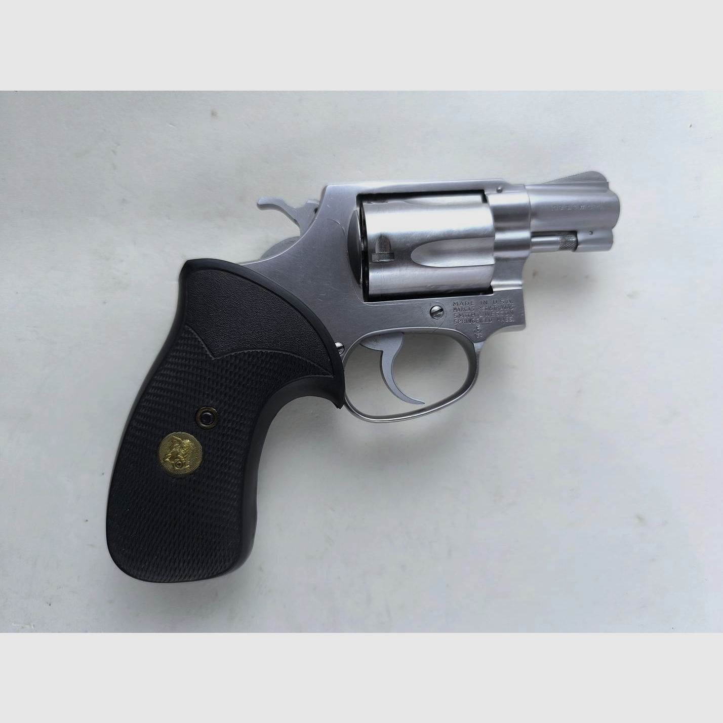 Smith & Wesson Model 60 revolver cal. .38Spec, image 3 of 4