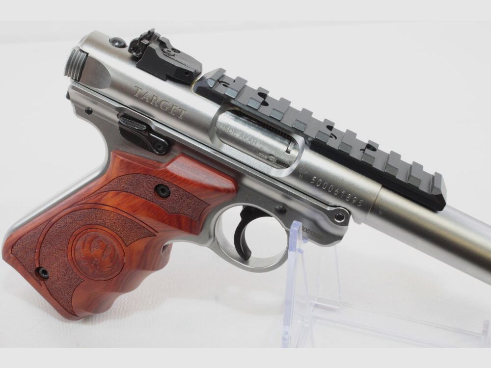 Ruger Mark IV Target - .22 lfb