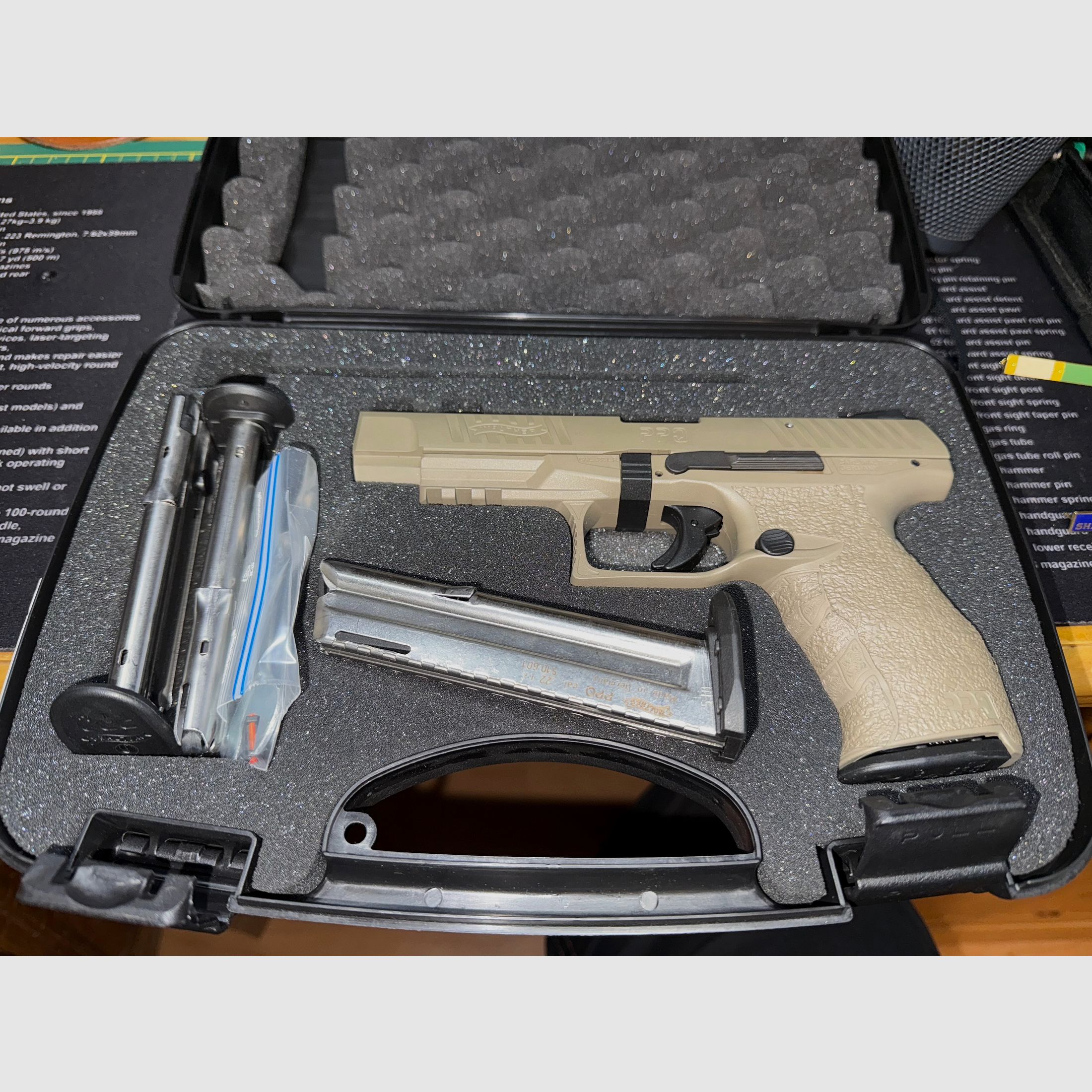 WALTHER PPQ 5” .22 LR FDE mit 4 Magazinen