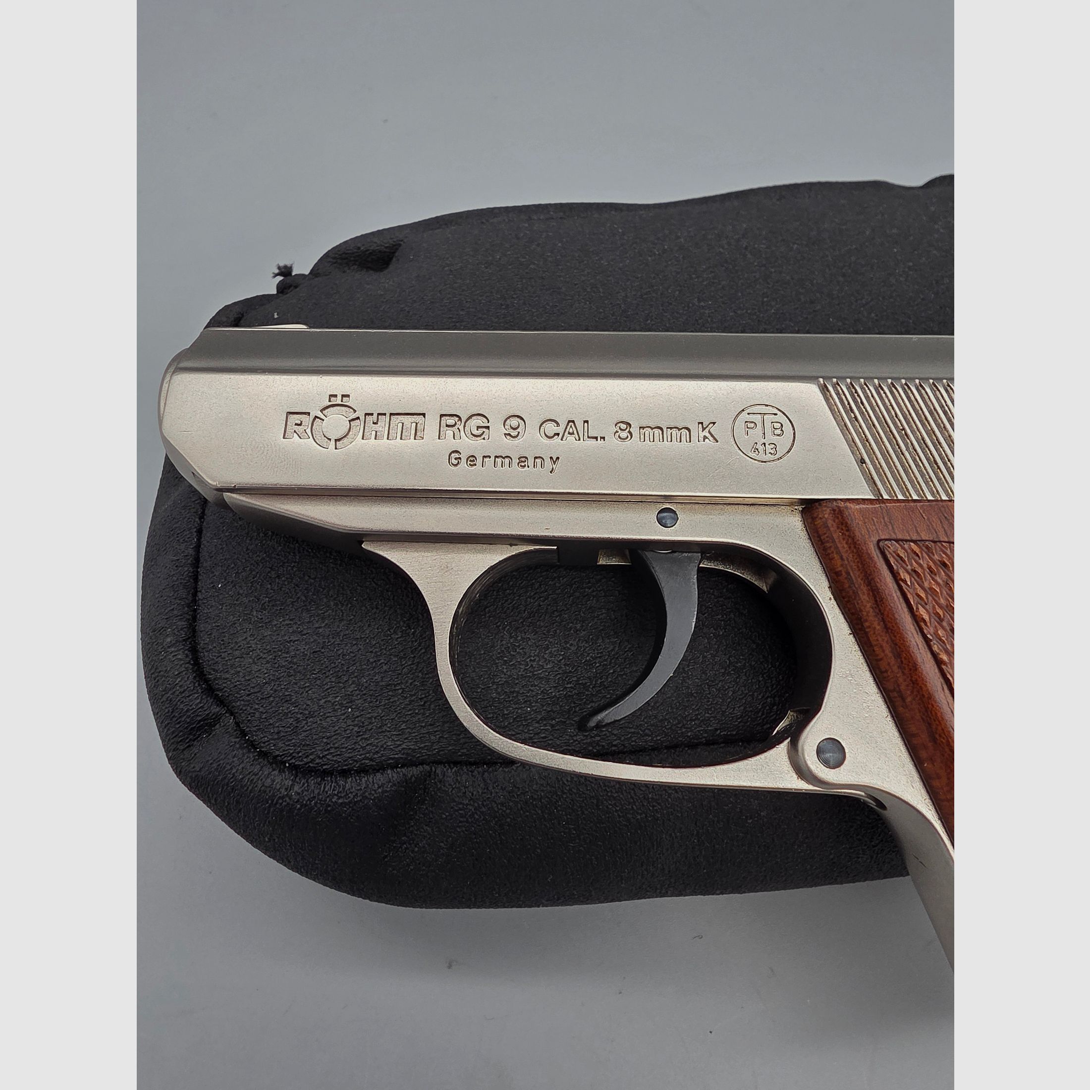 Röhm RG9 PPK Klone PTB 413 Nickel de l'année 1994 Calibre 8mm K Schreckschuss SRS RG 9