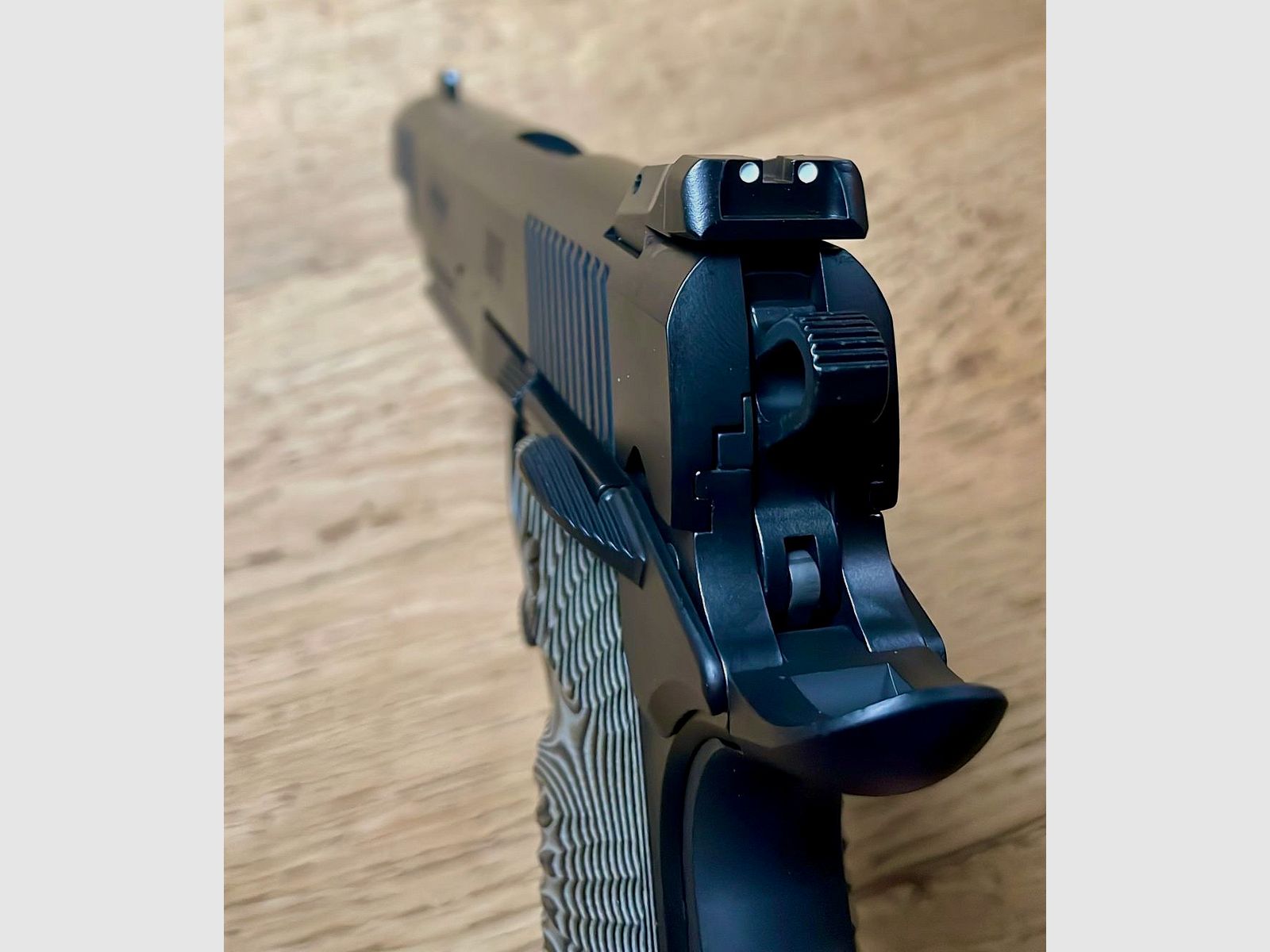 Messerschmitt ME 1911 Schwarz 5"LL Calibre9mmLuger  - en stock, imagen 4 de 5