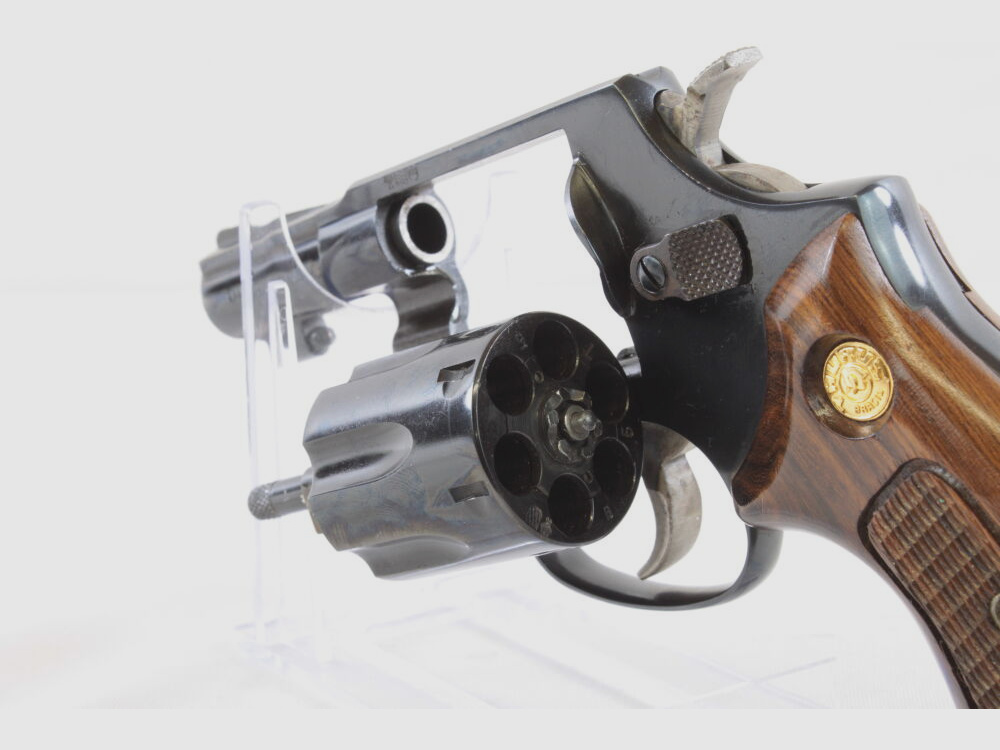 Taurus Revolver - .32 Long