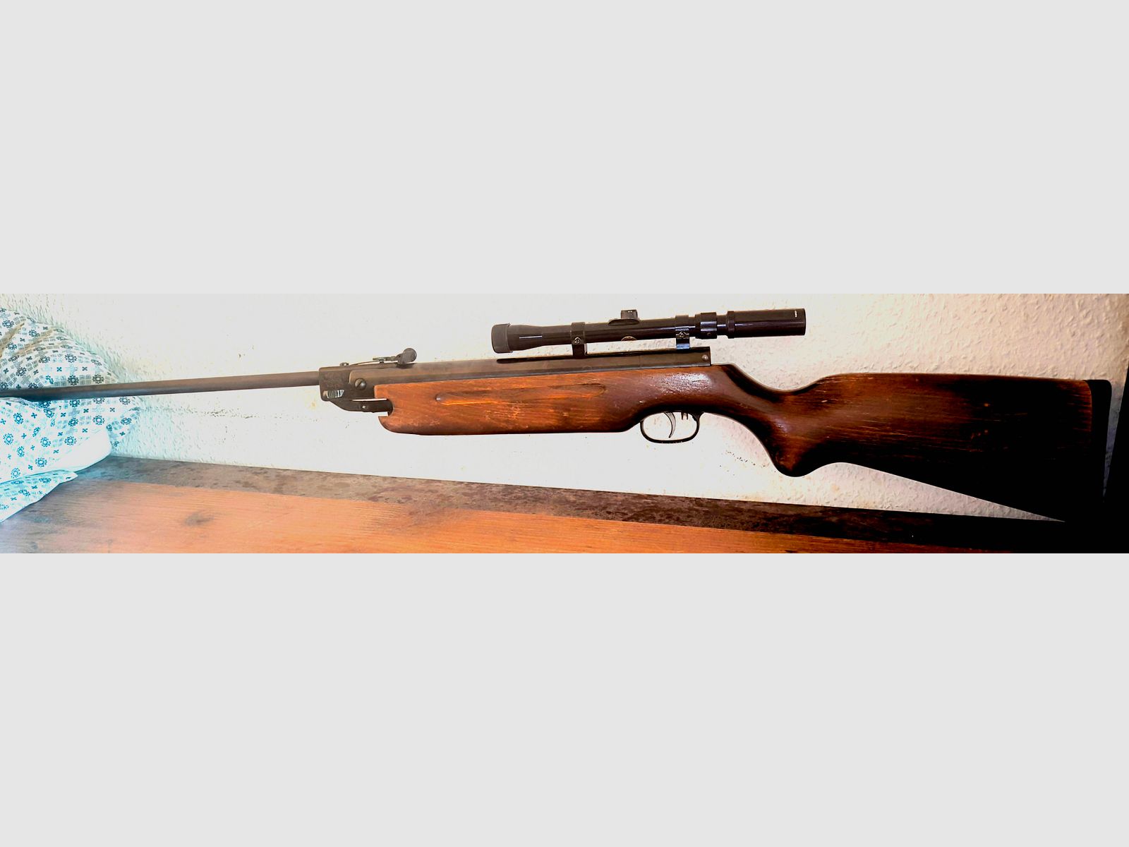 Weihrauch HW 35 im  Kaliber 4,5mm, mit ZF BUSHNELL 3×7×20mm &  Weihrauch Schalldämpfer 15mm +2mal Dosen Spitzkopf Diablos  4,5mm