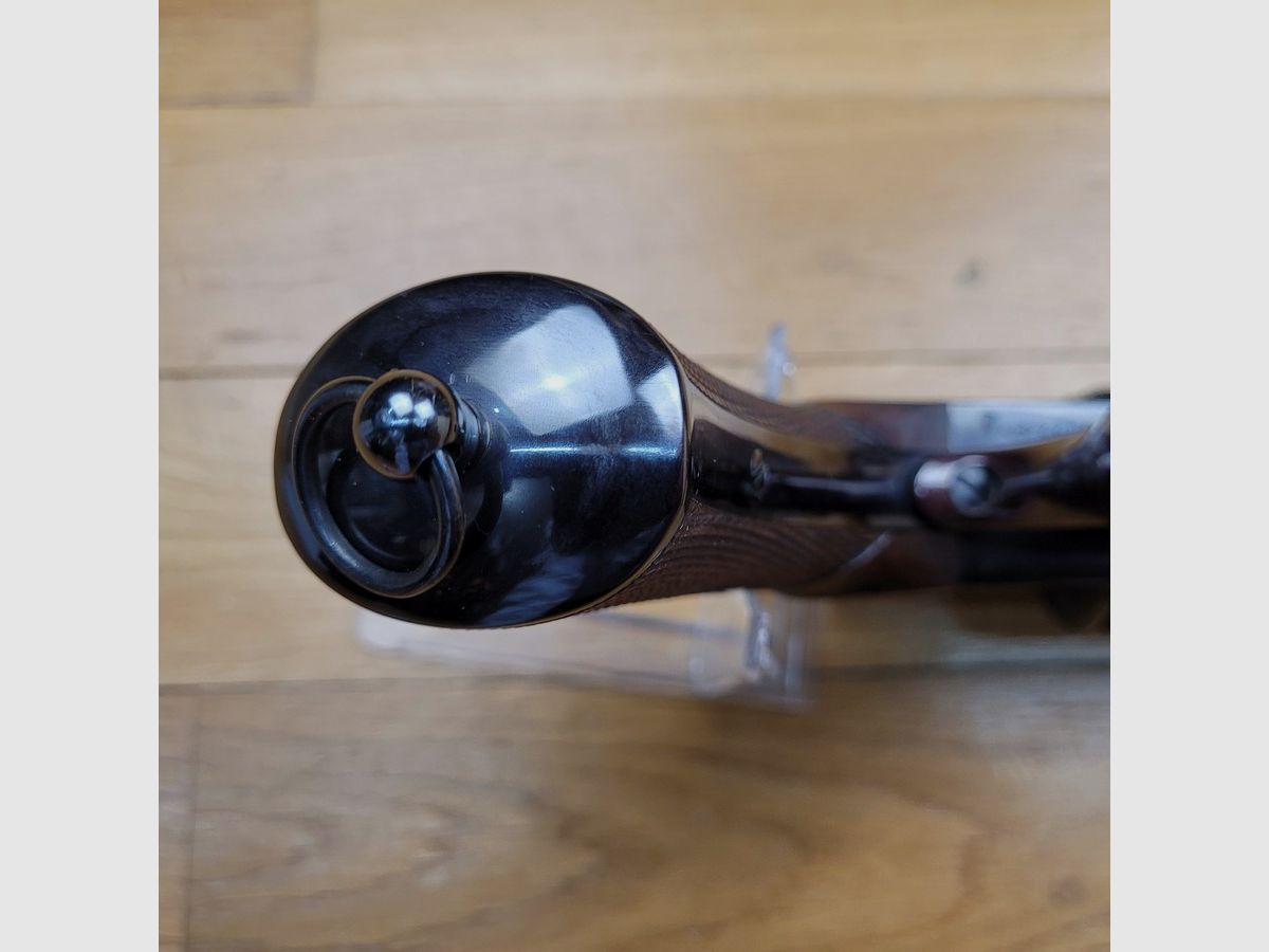 Barok en indrukwekkende LeMat Cavalerie-revolver – Zeldzame productie van Pietta uit 1988 – 9-schots cilinder in kaliber .44 en één centraal voor hagel – Het meest buitengewone wapen van de Burgeroorlog – Originele koffer – Prachtige blauwverkleuring – Perfecte mechanica en esthetiek – TBE++, afbeelding 21 van 30