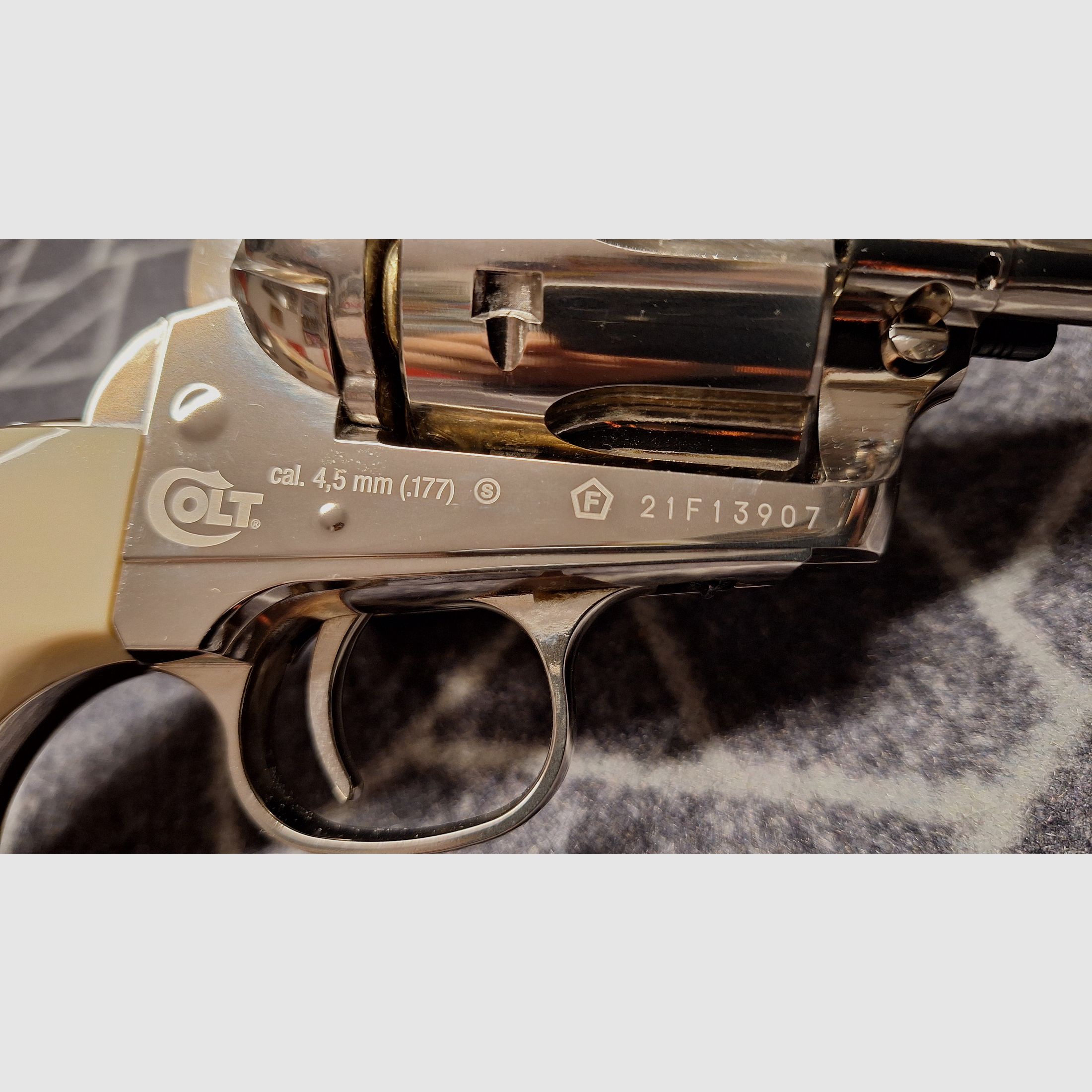 Colt Single Action Army® 45 nickel Co2-Revolver Kaliber 4,5 mm BB-NEU