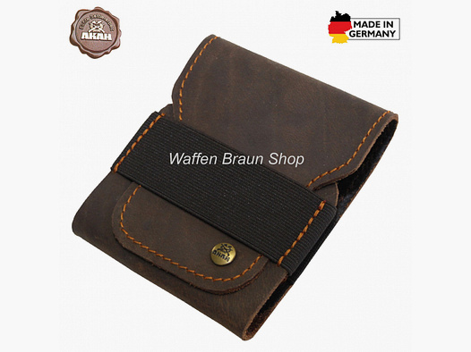 AKAH patron case made of buffalo leather with pull-up effect