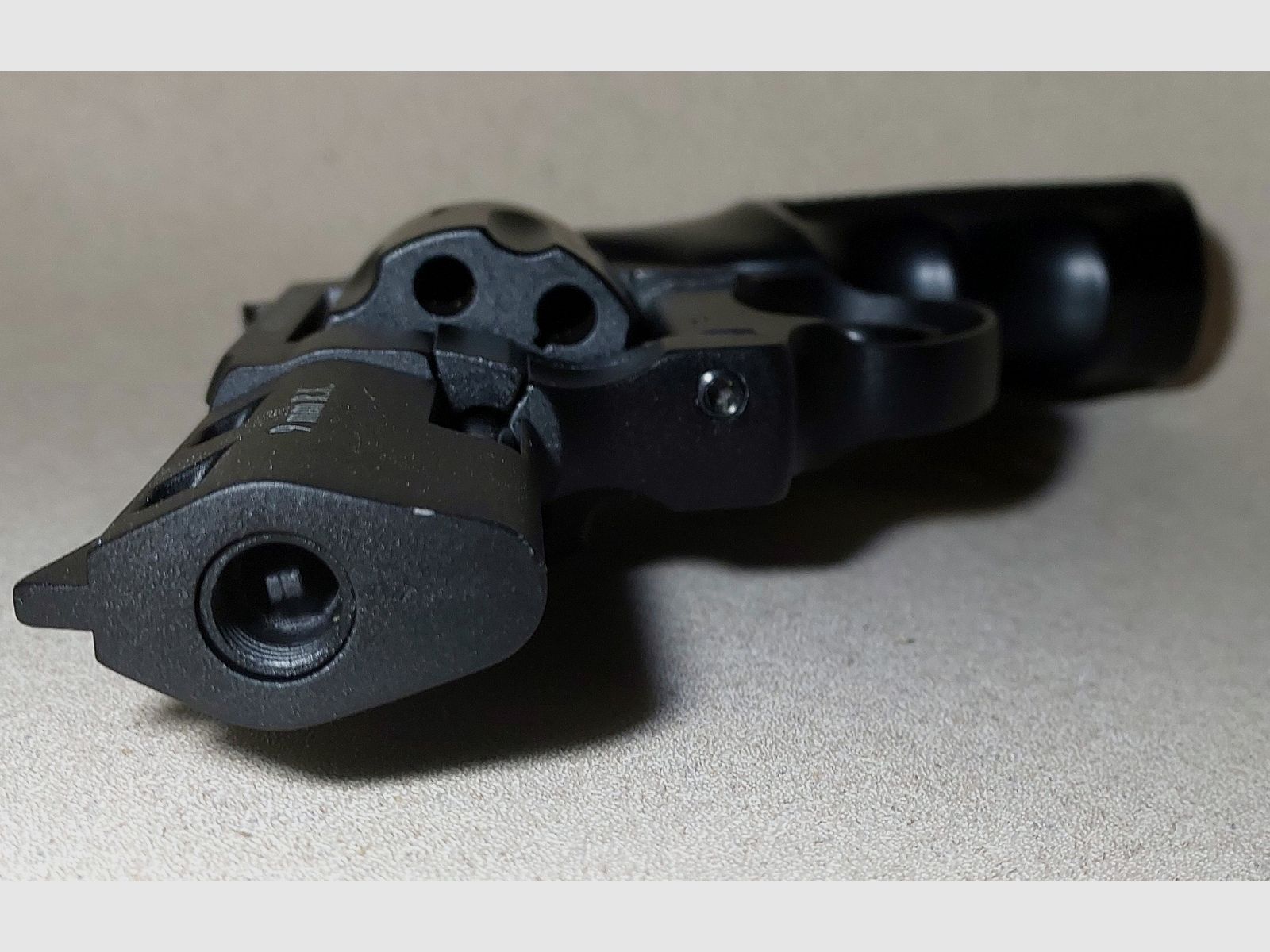 Zoraki R2 3 Zoll Schreckschuss Revolver (PTB 1107) Kal. 9mm R.K. schwarz - NEUWERTIG!
