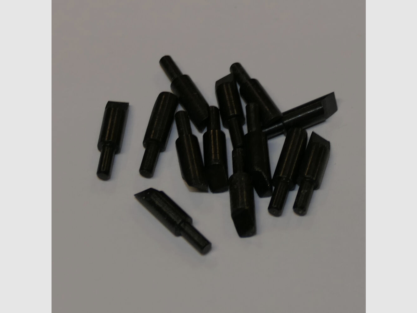 Walther extractor pin [14] for P38 / P1