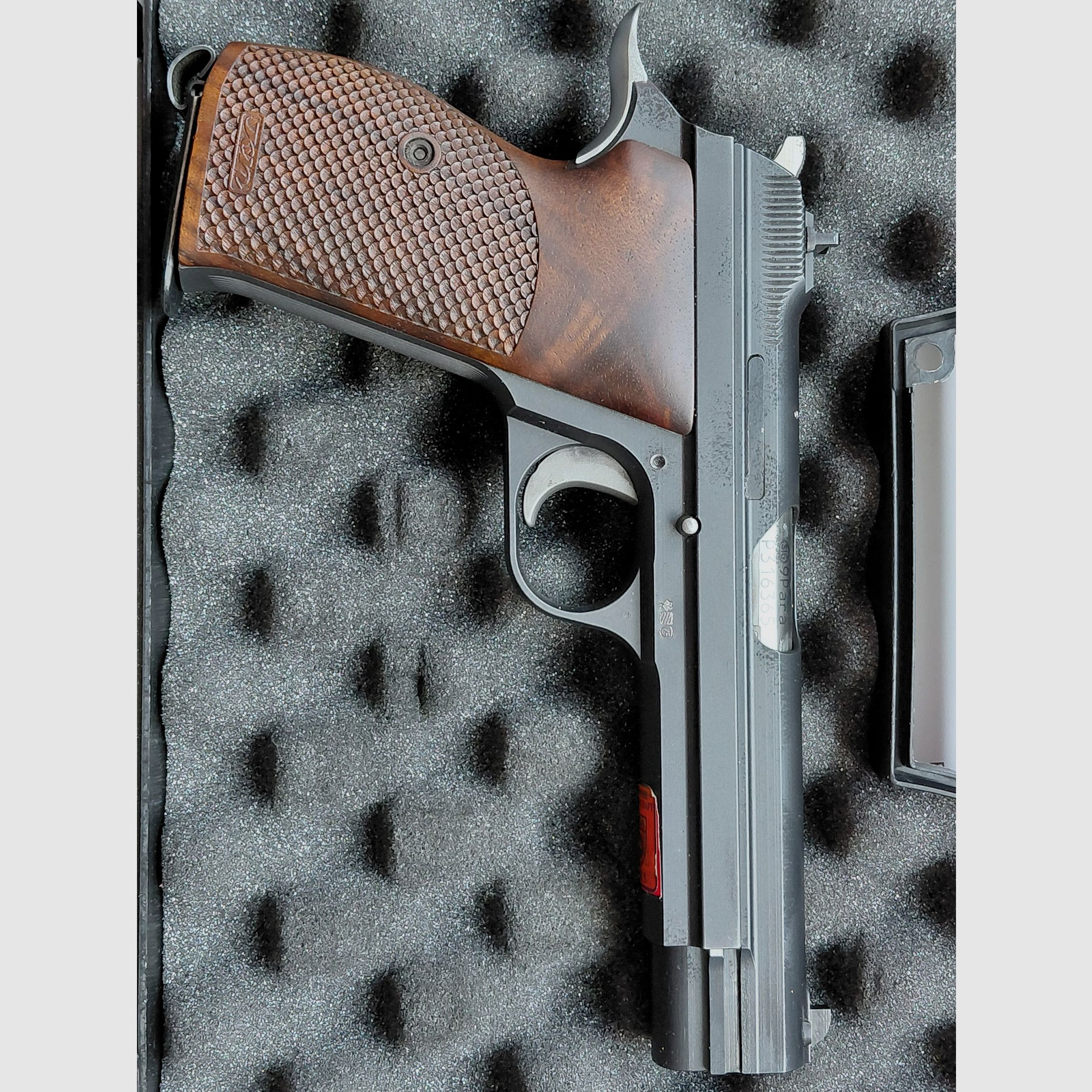 <SIG P210 -6 avec visée Berty