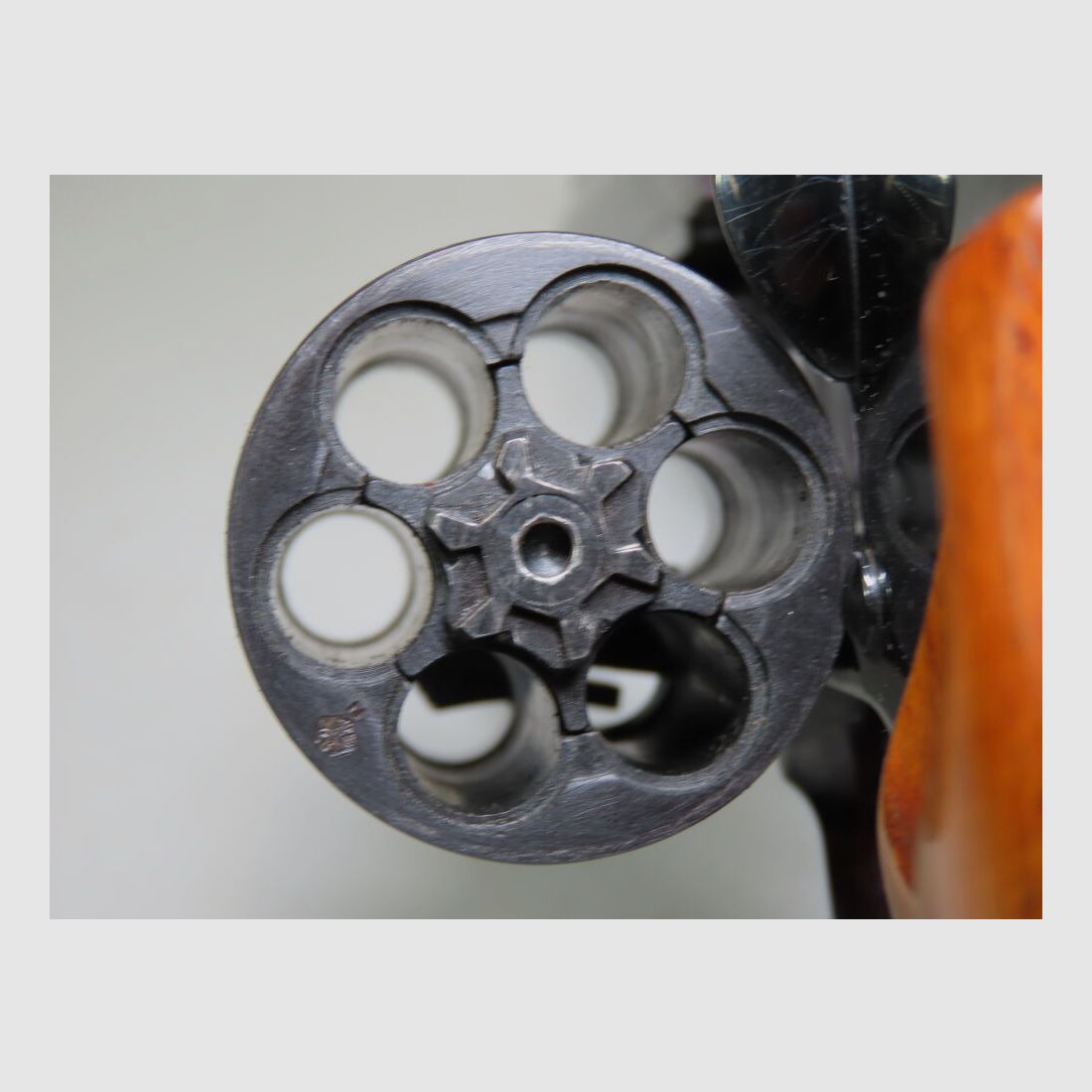 Dan Wesson in 6 und 4 Zoll!