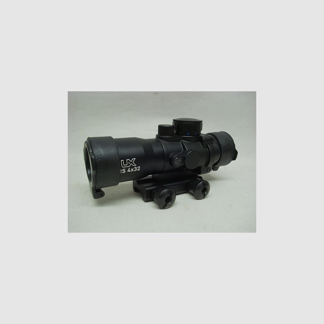 UX RS 4x32 CI Rifle Scope - Picatinny, Abs. Tac Dot