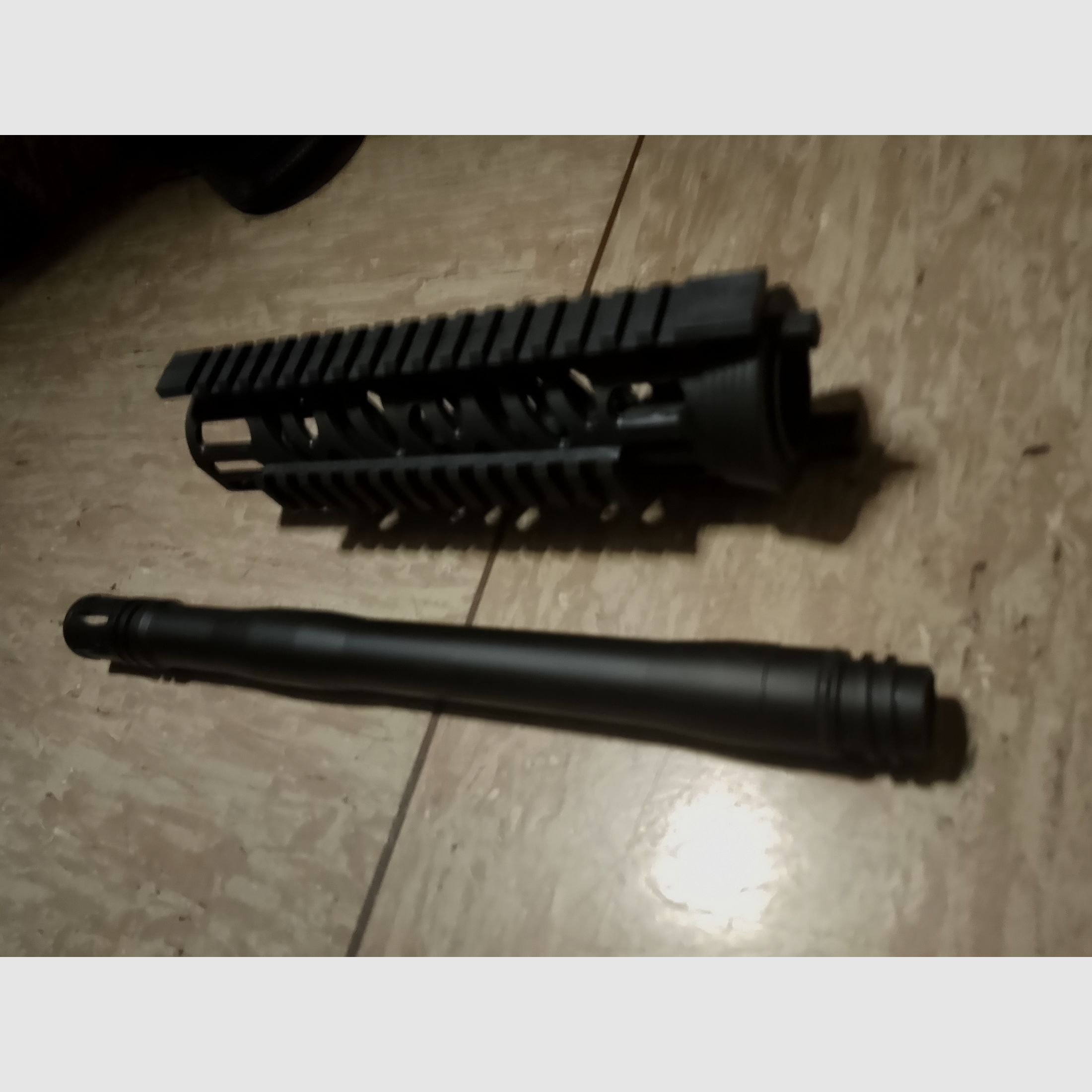 Original tippmann tmc Elite 12 inch barrel cal .68 and handguard with 3 Picatinny rails 21mm rails in set like new accessories paintball marker