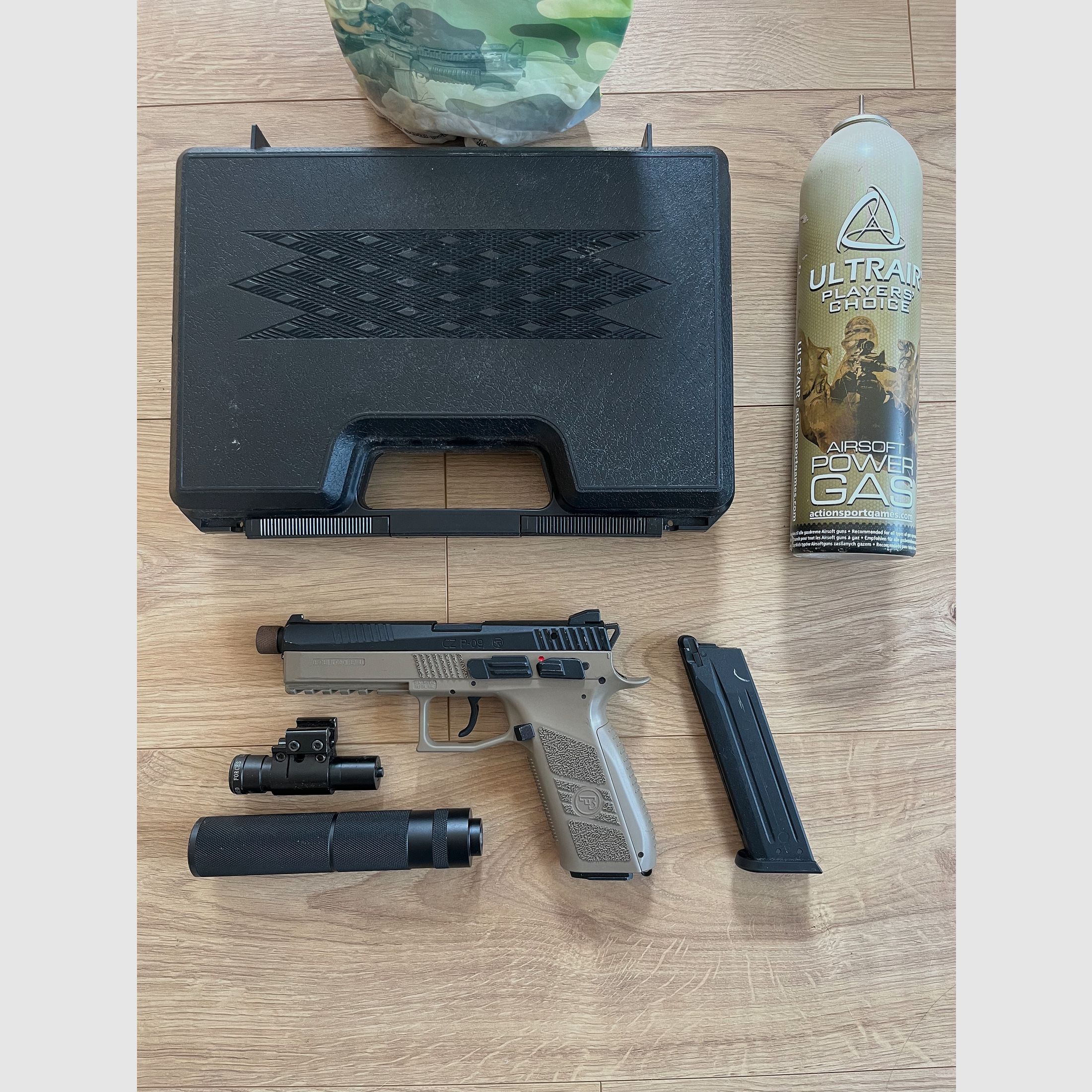 KJ Works CZ P09 Airsoft 6mm with metal slide