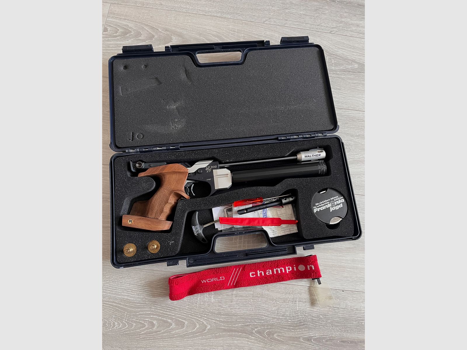 Luchtpistool LP 300 XT Walther