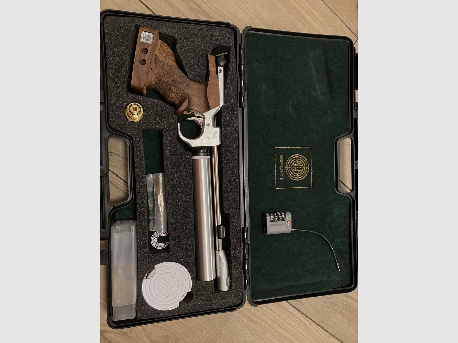 Steyr luchtpistool LP 2 zilver / zilver re Gr. M 4,5mm