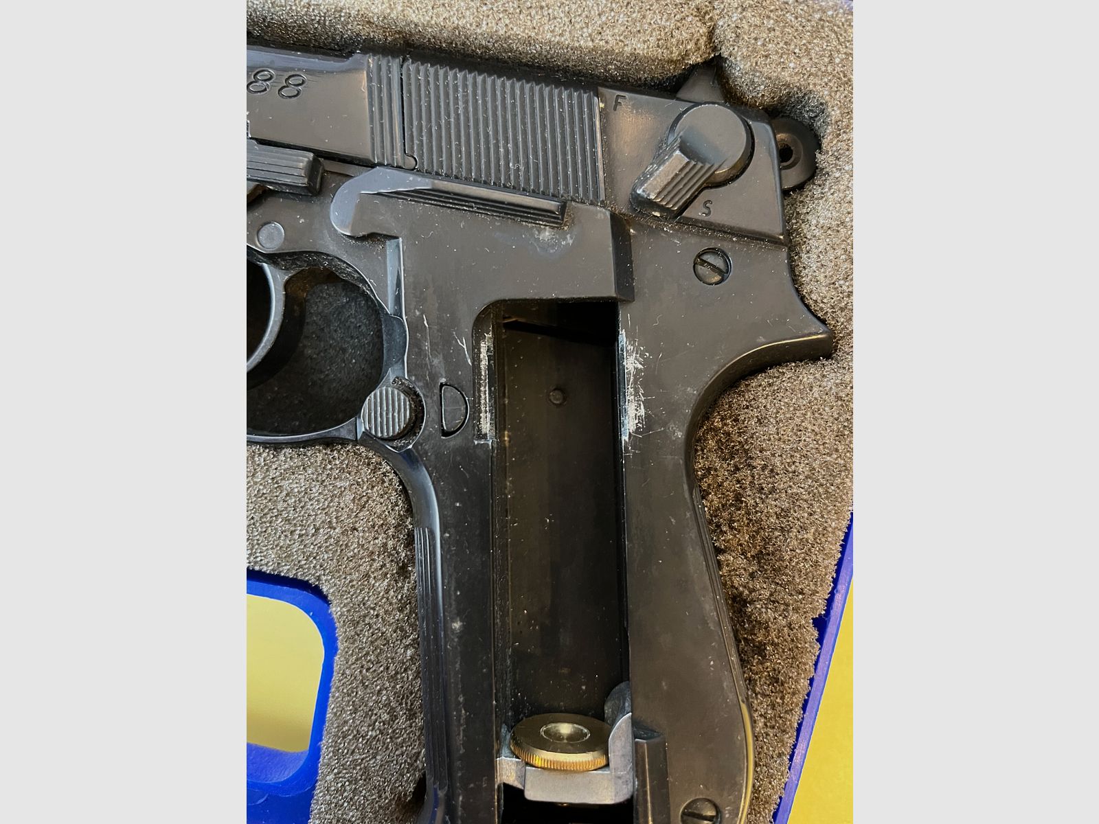 CO2-Luftpistole Walther CP 88-4