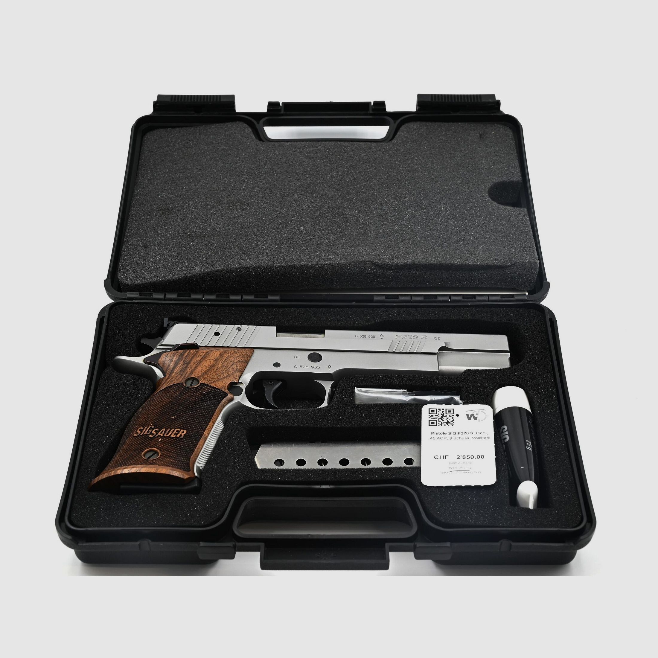 SIG P220 S pistol, used, .45 ACP, 8 rounds, all-steel, image 3 of 3