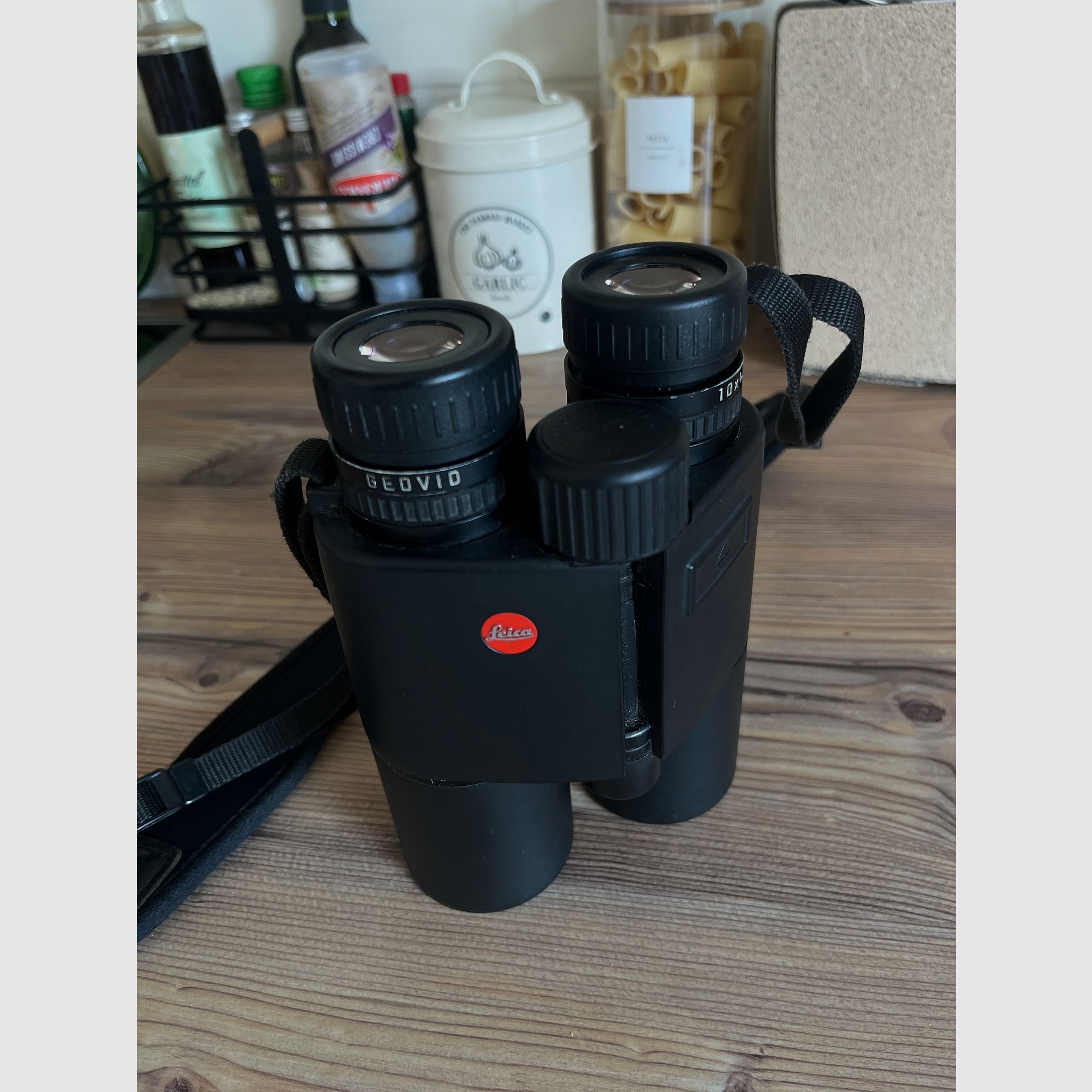 Leica Geovid R 10x42 Entfernungsmesser 
