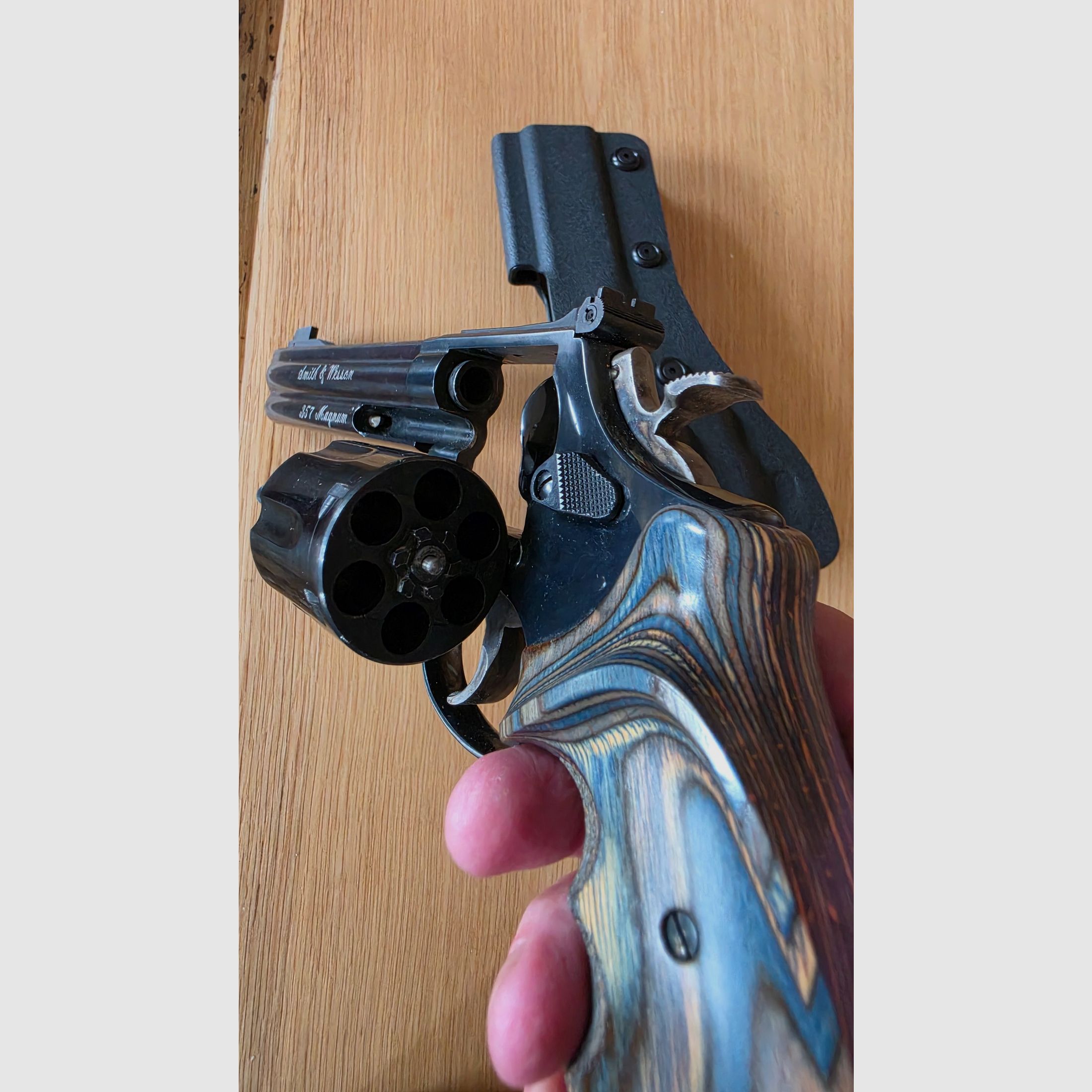 Smith&Wesson 586 Target Champion Royal Blue en .357 +munición +funda, imagen 9 de 10