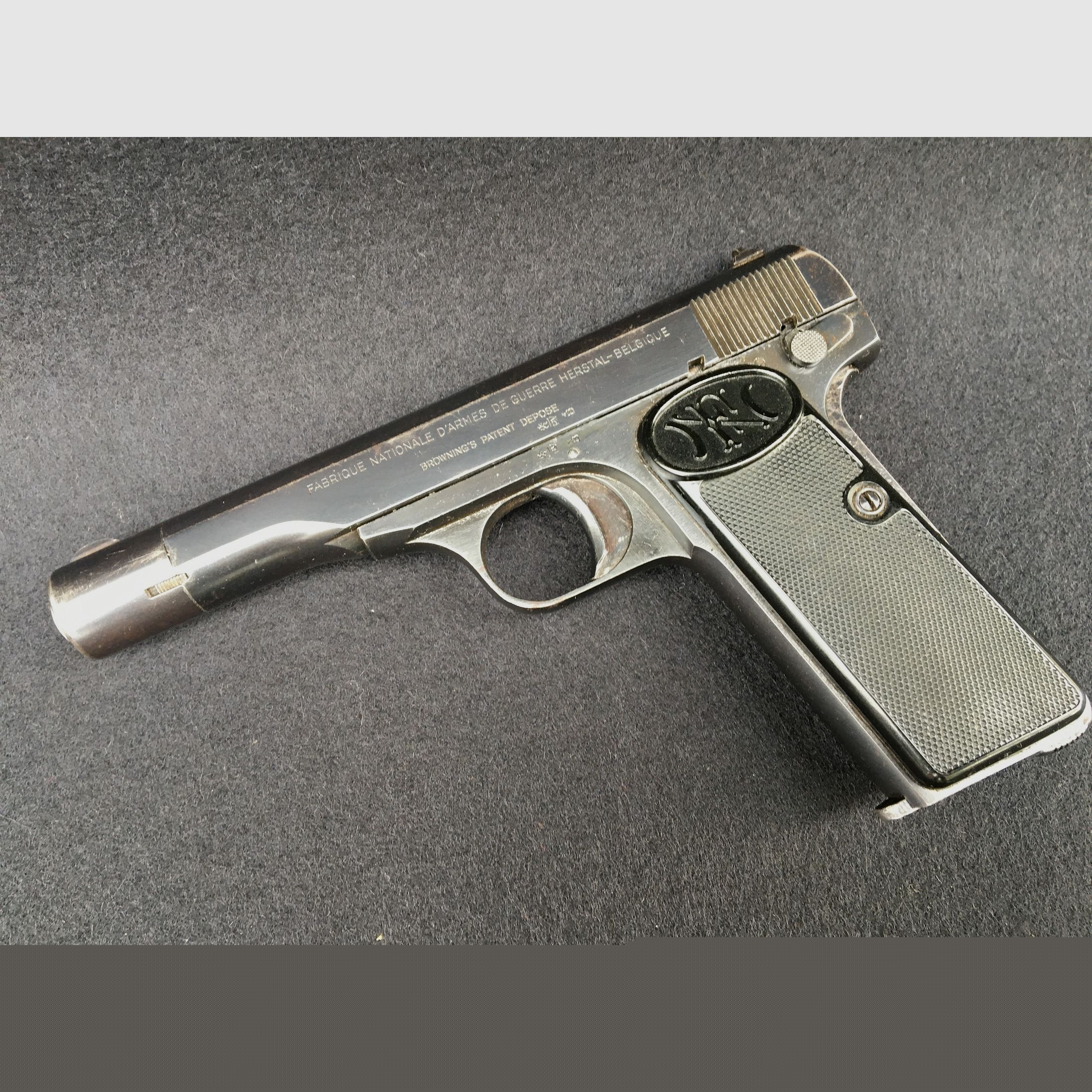 Pistole FN 10/22 7,65 Browning "Nasenbär"