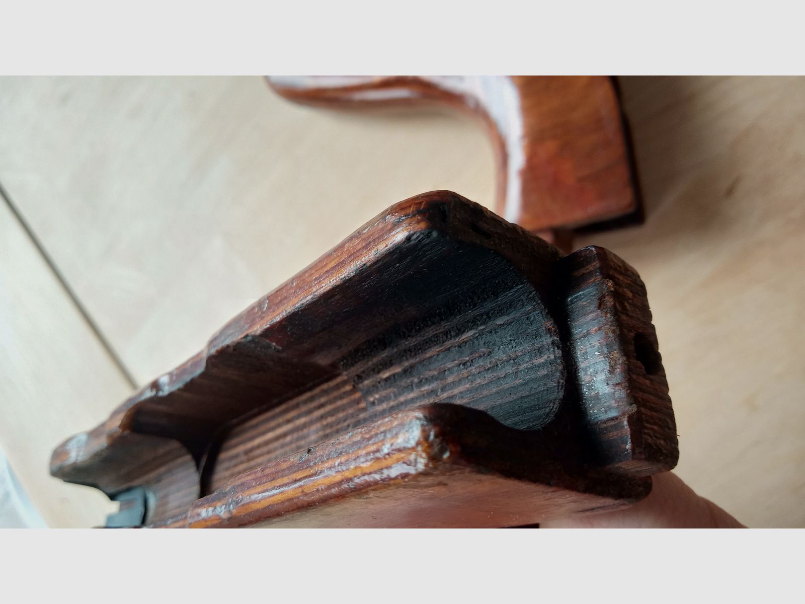 #1 Romanian AKMS lower handguard s.g. donkey-dick (Uluc) for underfolding stock laminated wood Romy Dong PM md.65