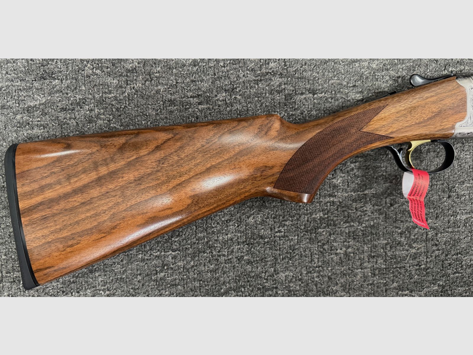 Caesar Guerini Figura - 12/76 Nieuwe Wapen