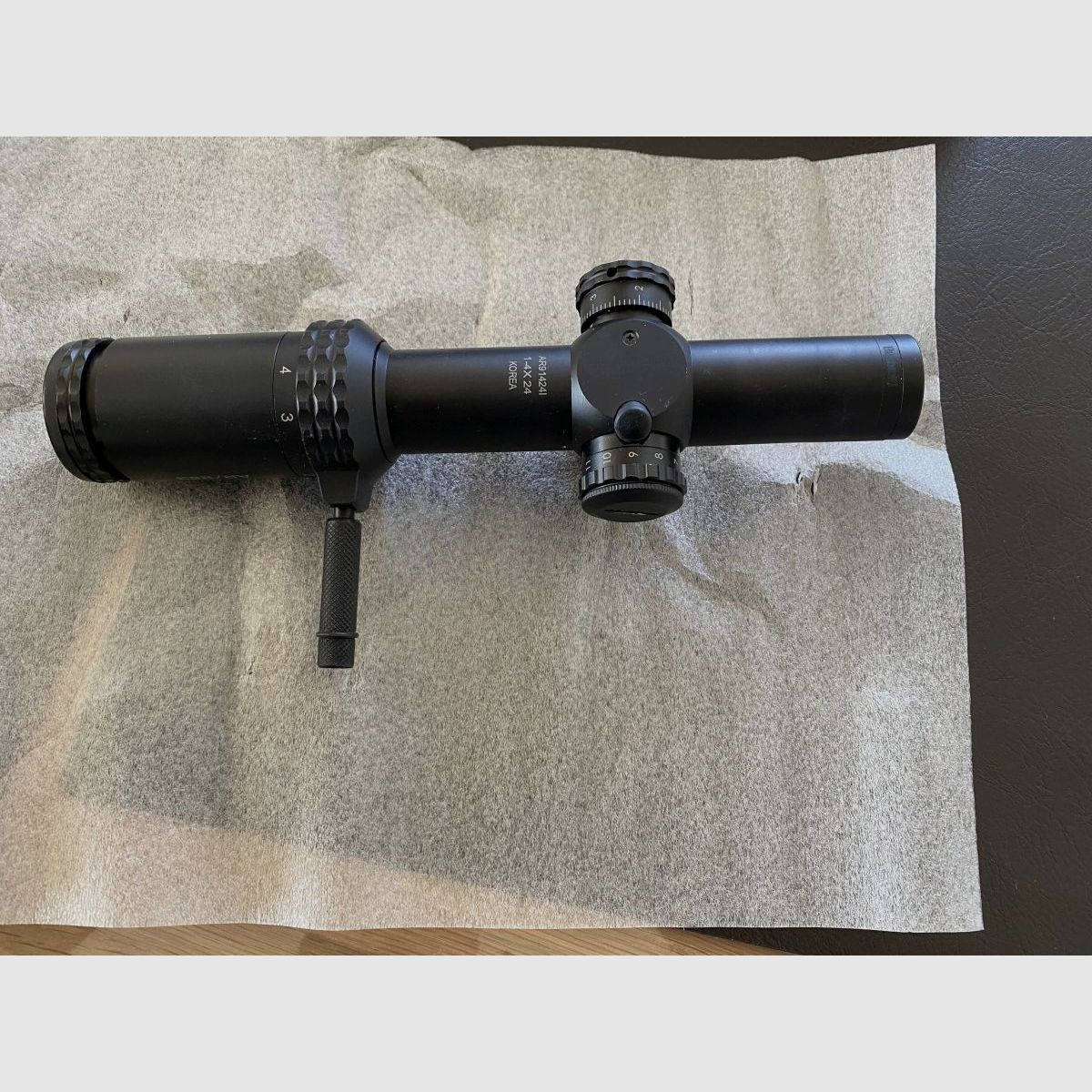 Bushnell AR/223 1-4x 24mm BTR-1 FFP Illuminated