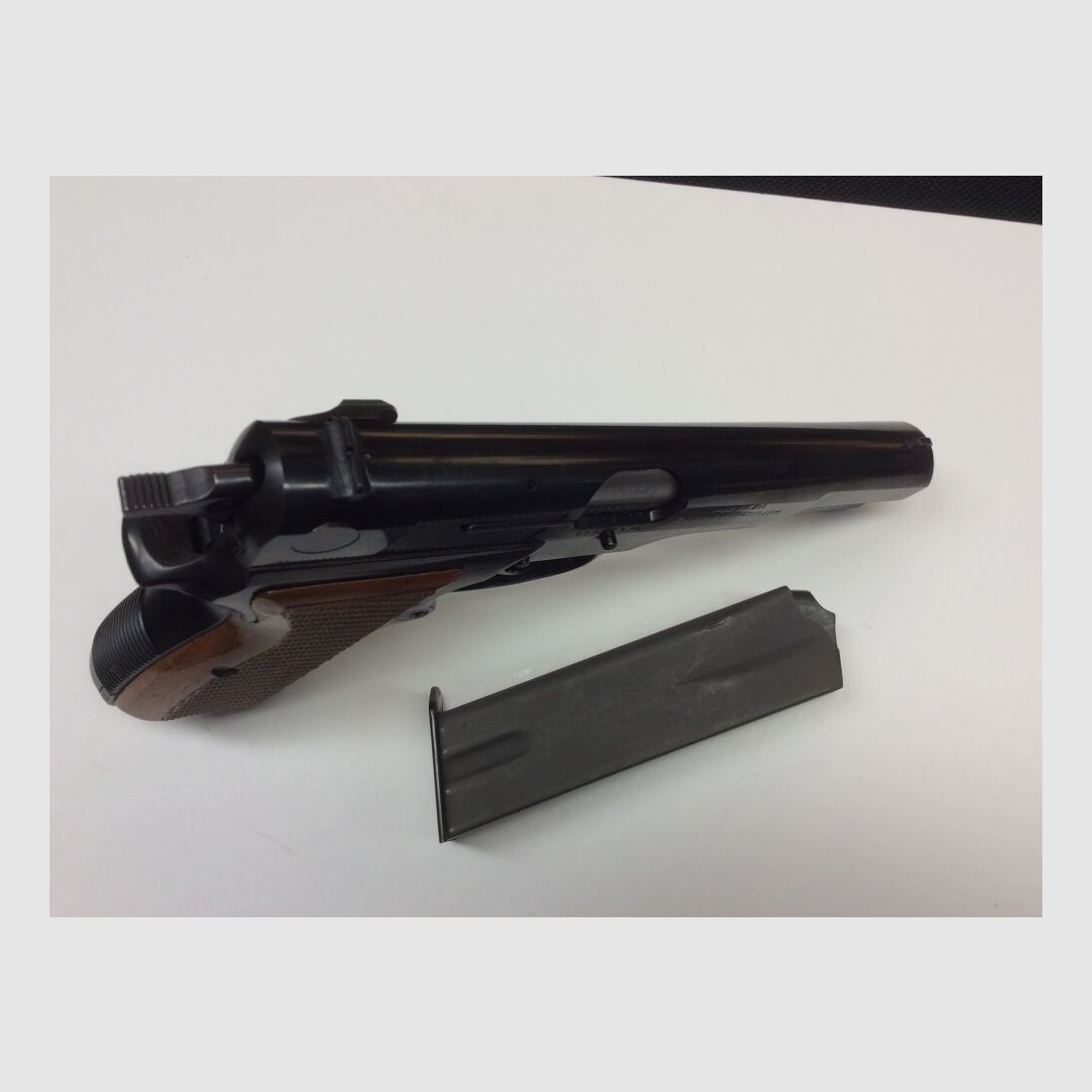 Mauser 90DA	 9mmLuger