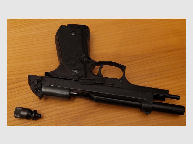 Reck Miami 92F PTB 488 pistola a salve nel calibro 9 mm P.A.K. (PTB 488) inclusa la valigetta Reck