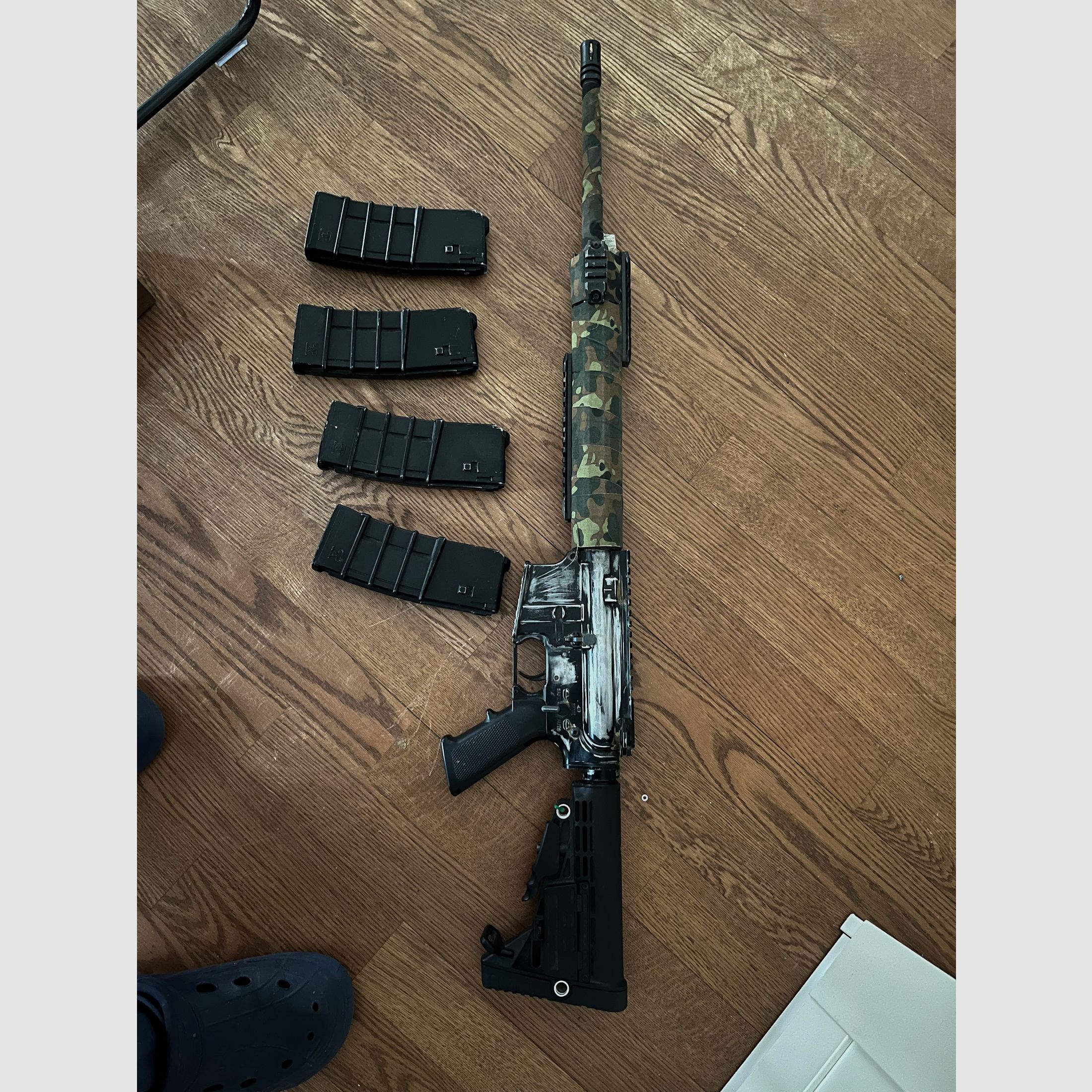 KJW m4 gbb mit 4 magazinen 