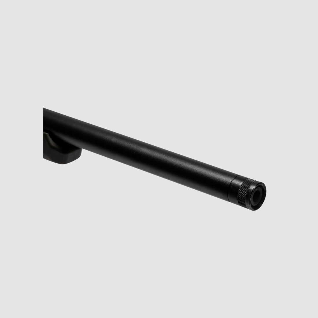 Savage Firearms Impulse Hog Hunter 20" 6,5 Creedmoor Geradezugrepetierbüchse mit Laufgewinde 5/8"x24