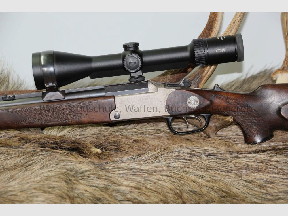 Blaser 700 con Meopta R2 y cañón intercambiable calibre .222 Rem. - Rifle de montaña 7x65R;16/70