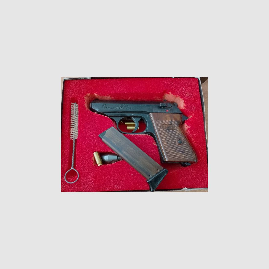 Reck PK 800 im Kal. 8 mm Knall mit Verpackung!