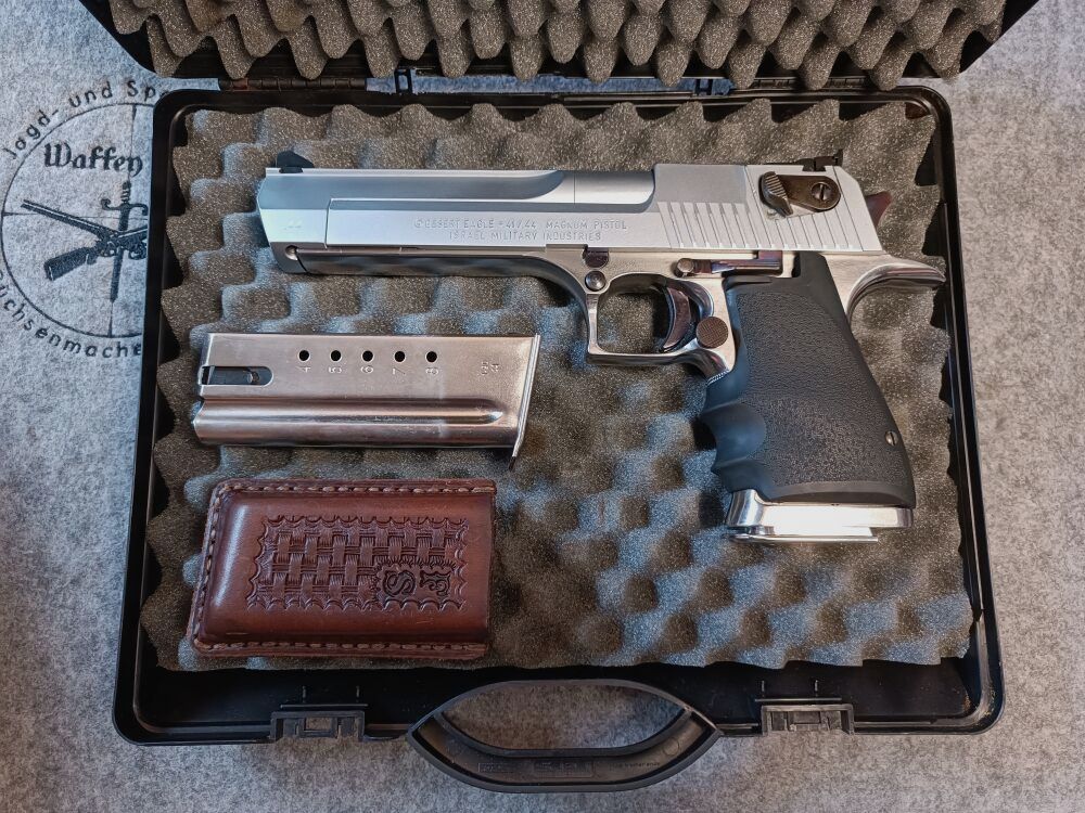 IMI Israel Military Industries	 Desert Eagle Satin Nickel + buntgehärtet + Zubehör