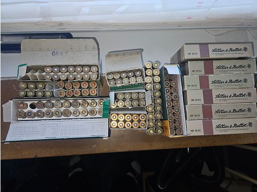 Konvolut Patronen Kal. 7x57R, ca. 240 Stk.