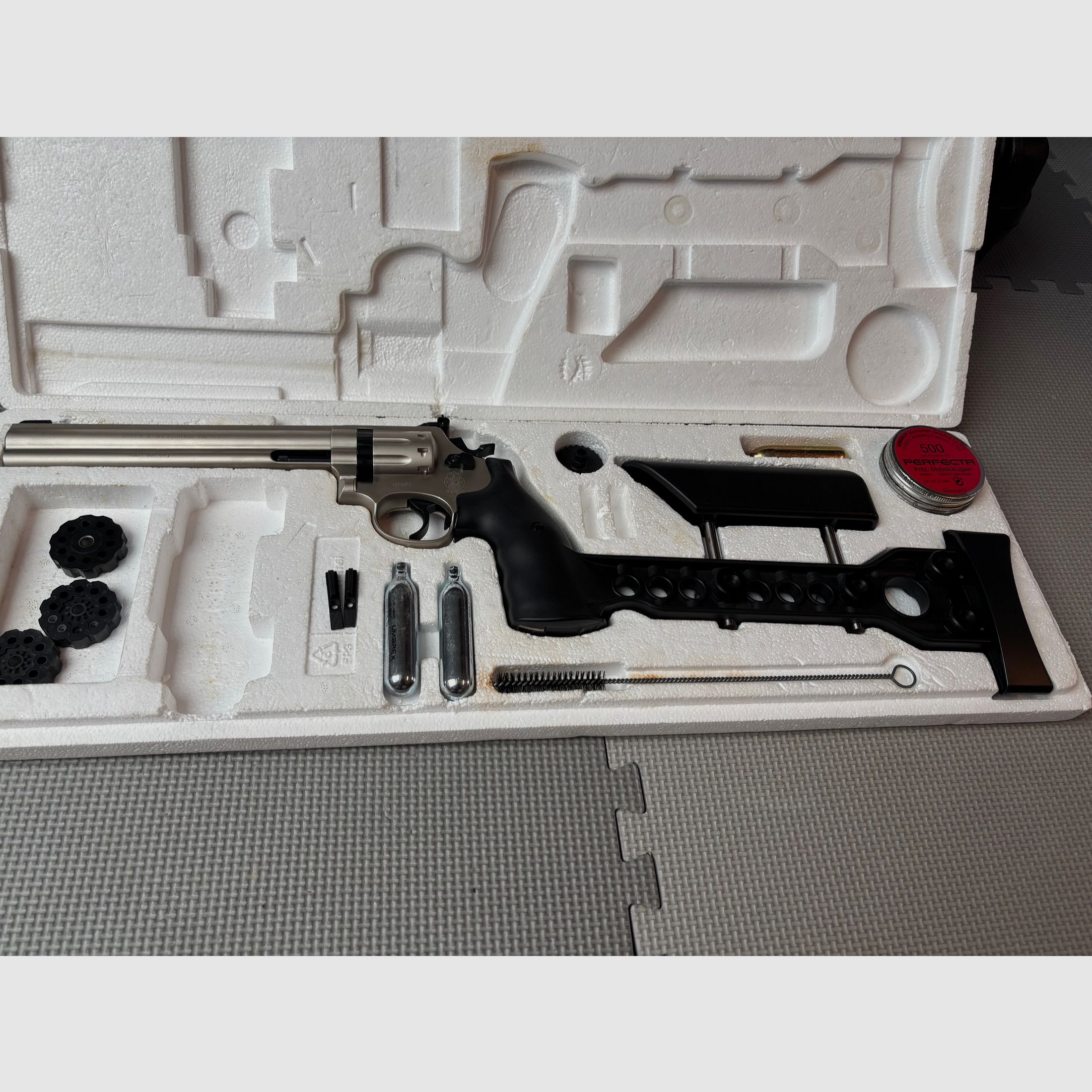 S&W Smith und Wesson 686 co2 Revolver 