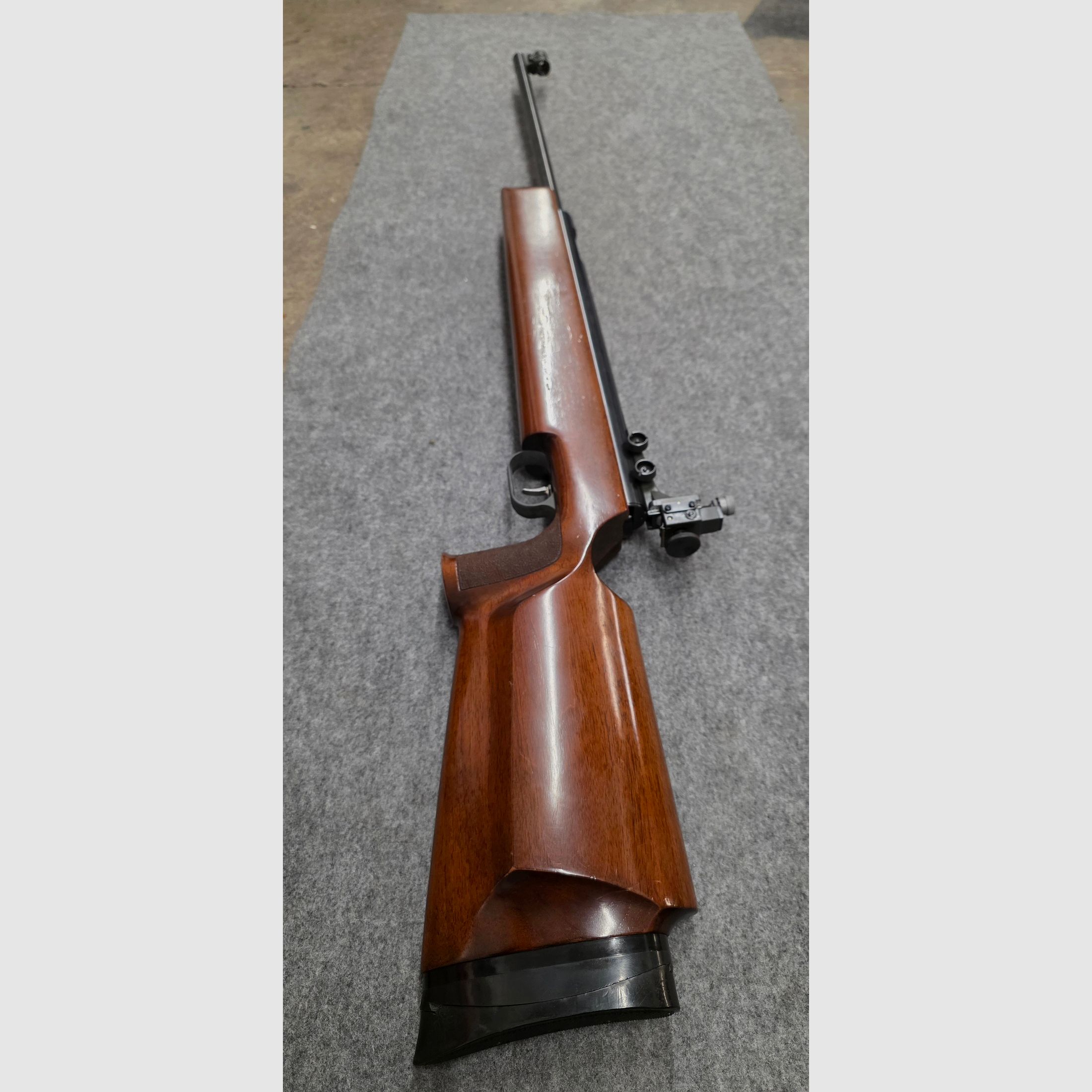 Match air rifle side cock Anschütz Mod. 250 very rare in great condition, hardly used.
