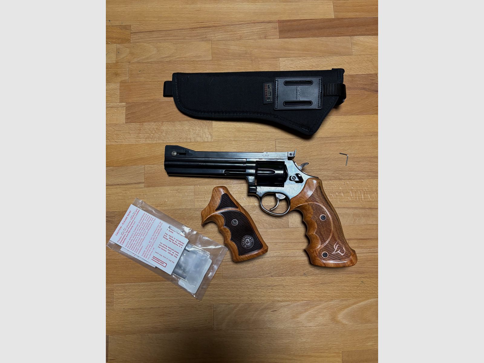 Taurus 689 PPC Revolver , Bild 3 von 7