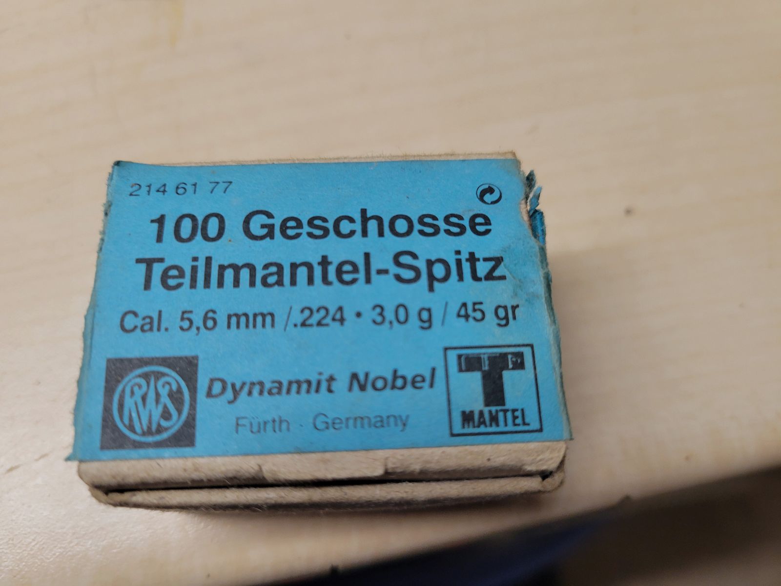 100 Hülsen, RWS, fabrikneu, mit Zündhütchen, zwei Boxen und 100 Geschosse RWS